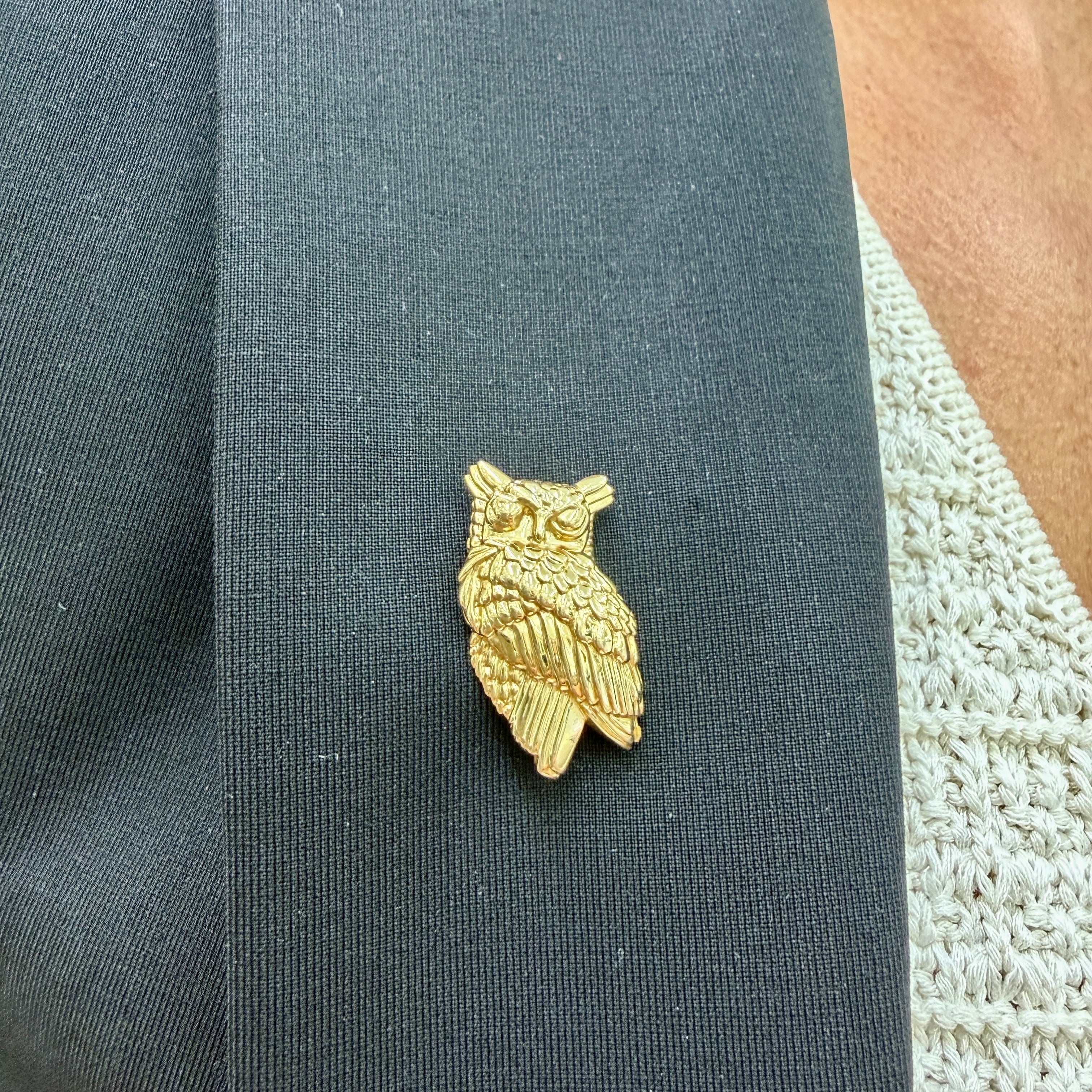 Vintage Tiffany & Co. 14K Yellow Gold Textured Owl PIN Brooch