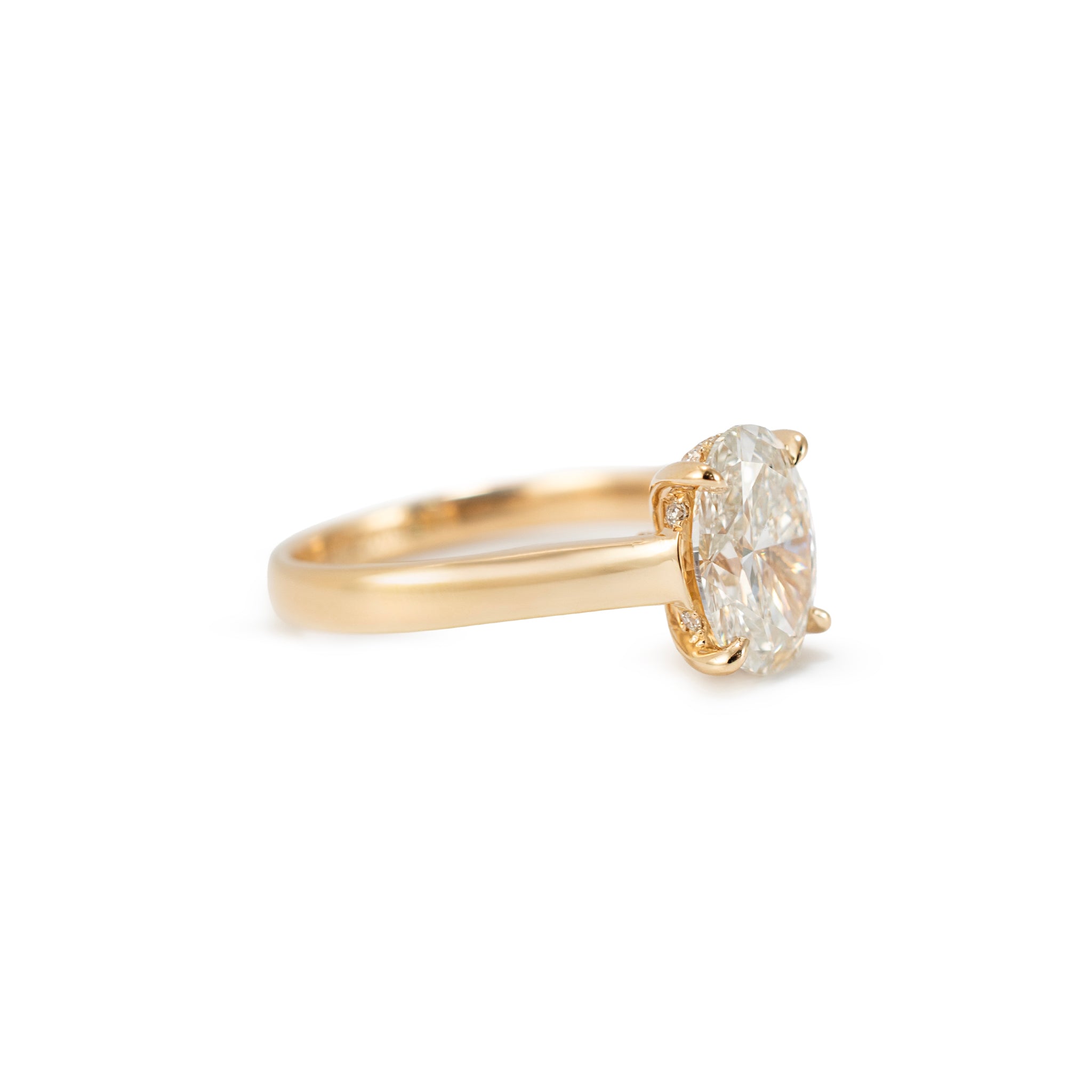 18K Yellow Gold 2.10ct Igi Oval Lab Grown Diamond Solitaire Engagement Ring