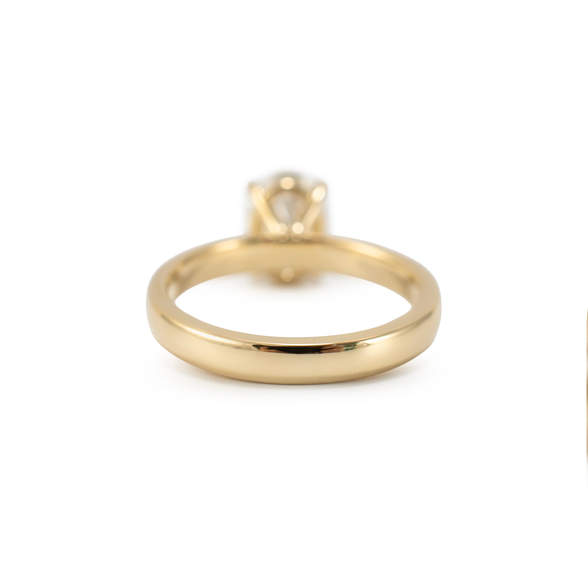 14K Yellow Gold 1.60ct Igi Oval Lab Grown Diamond Solitaire Engagement Ring
