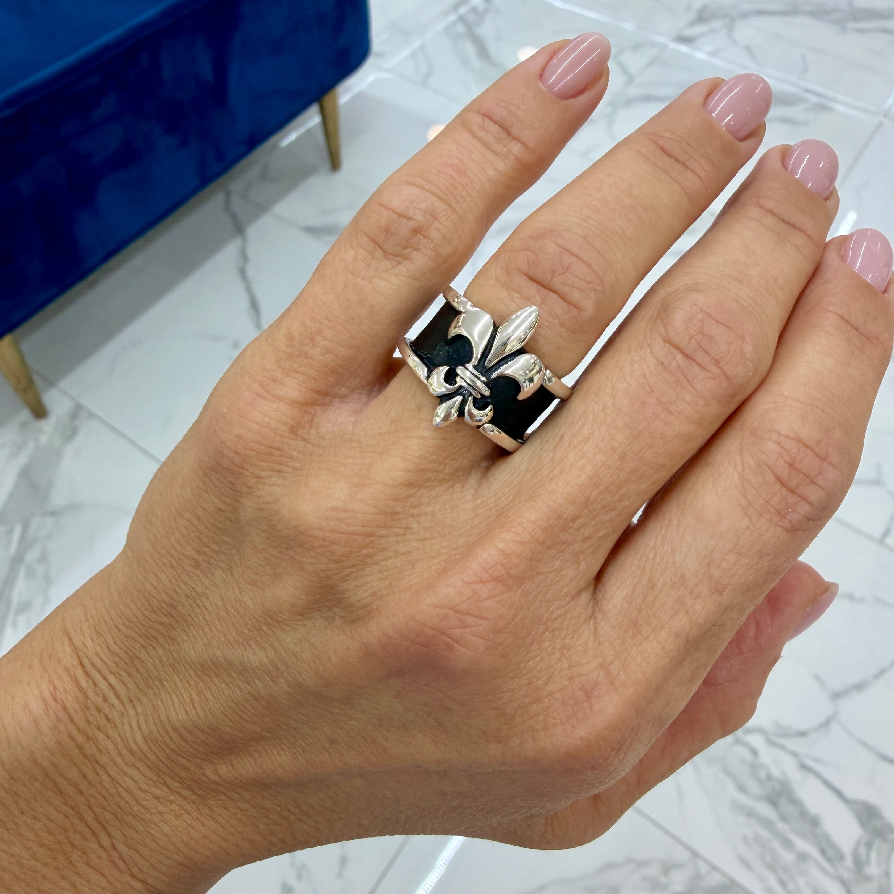 Mignon Faget Fleur de Lis 925 Sterling Silver Black Inlay Wide Band Ring