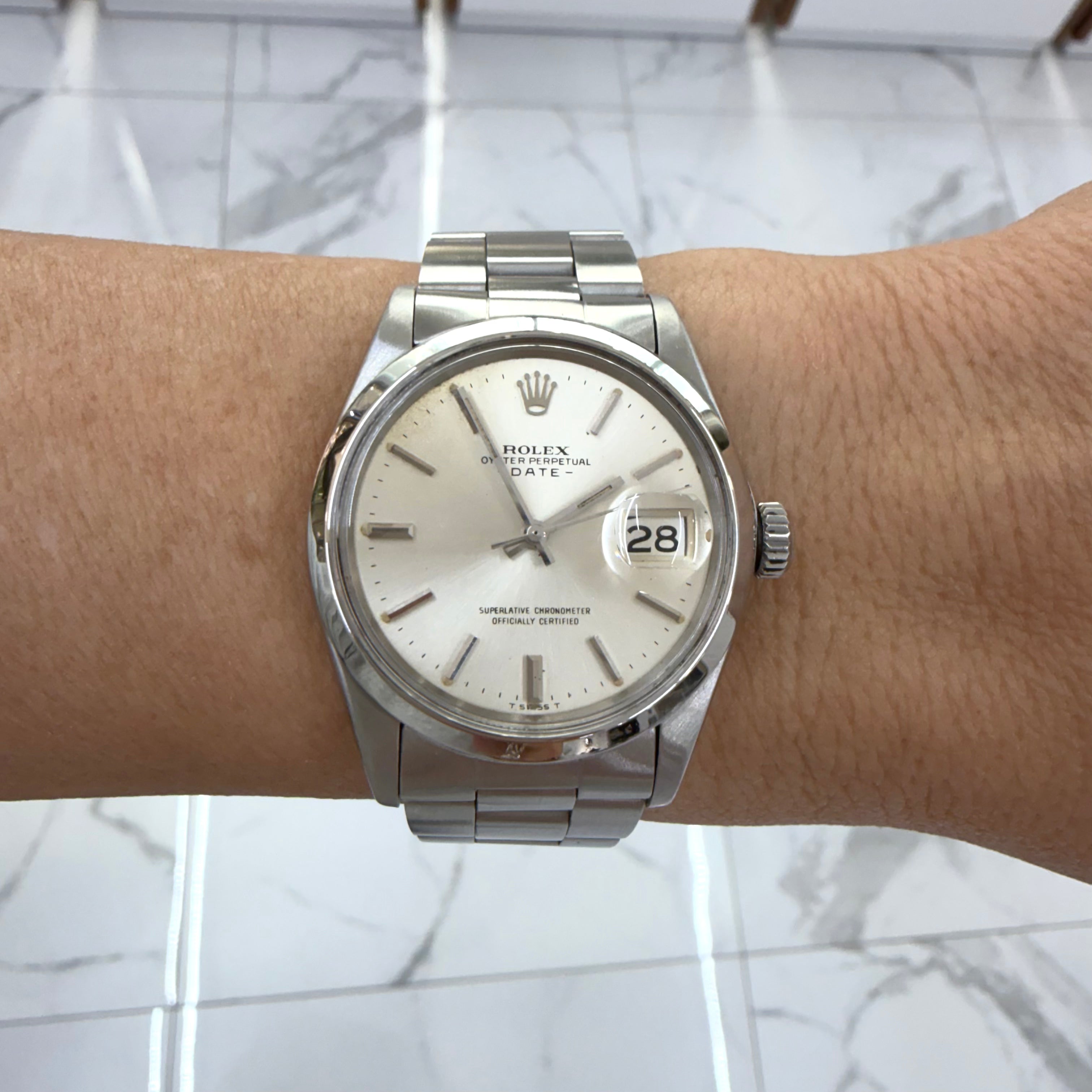 Vintage 1972 Rolex Date 34MM 1500 Smooth Bezel Oyster Steel Watch