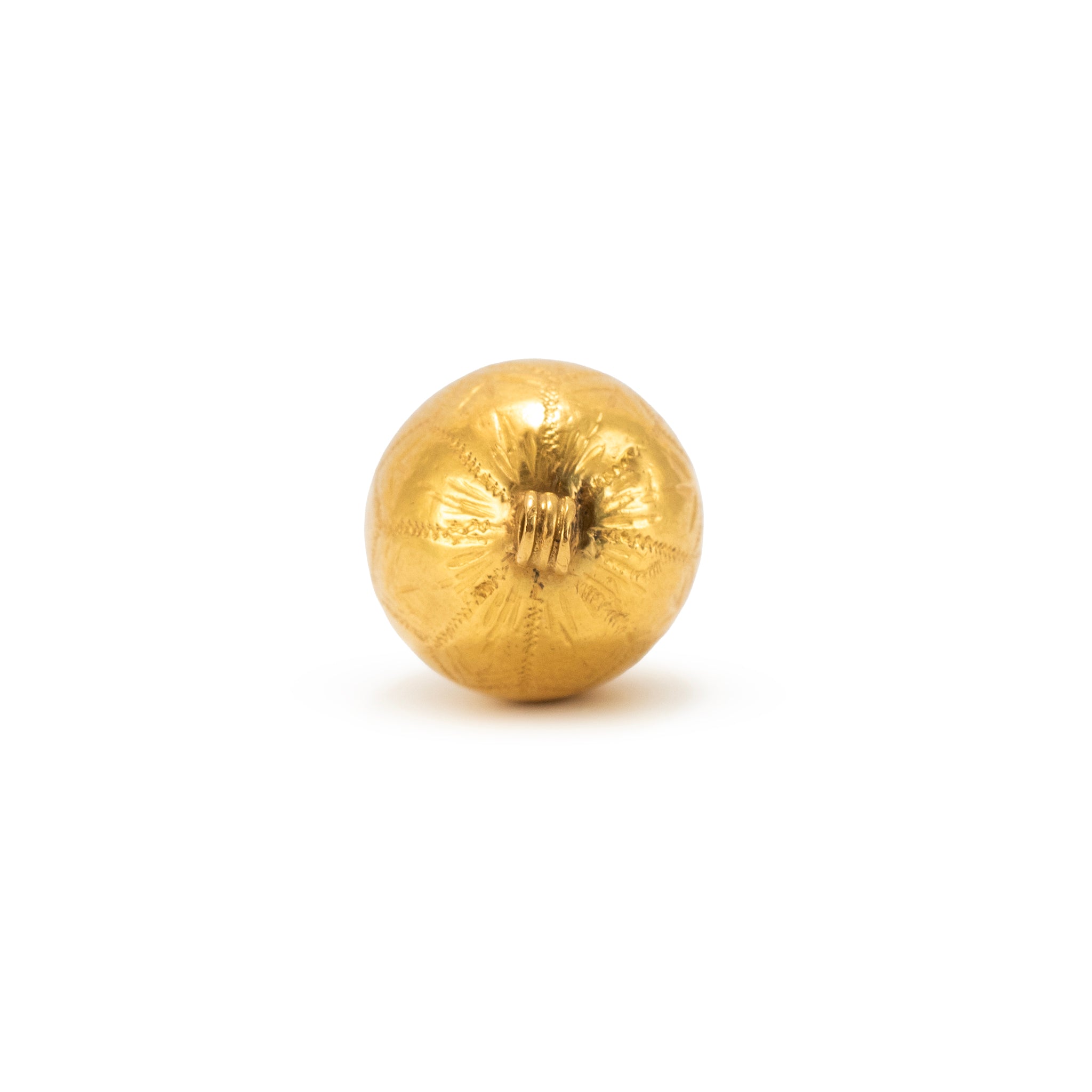 Vintage 18K Yellow Gold Engraved Egg Form Screw-Top Locket Charm Pendant