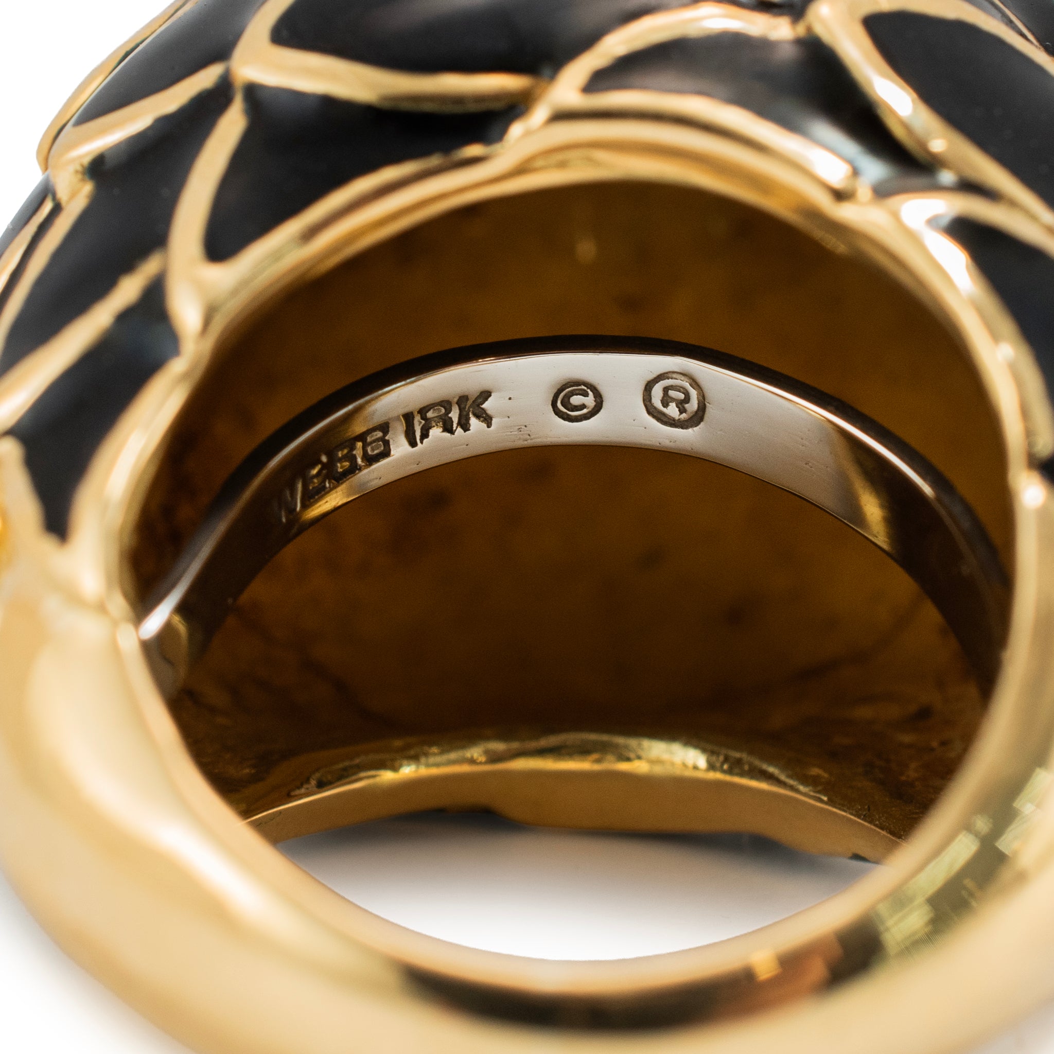 Vintage David Webb Leaf Motif 18K Yellow Gold Black Enamel Dome Cocktail Ring