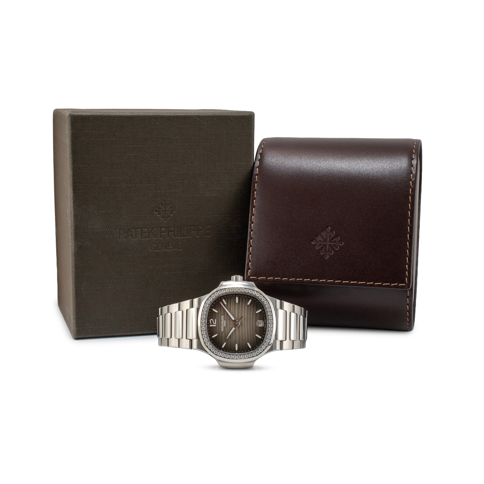 Ladies Patek Philippe Nautilus 35.2mm 7118/1200A-011 Gray Diamond Steel Watch