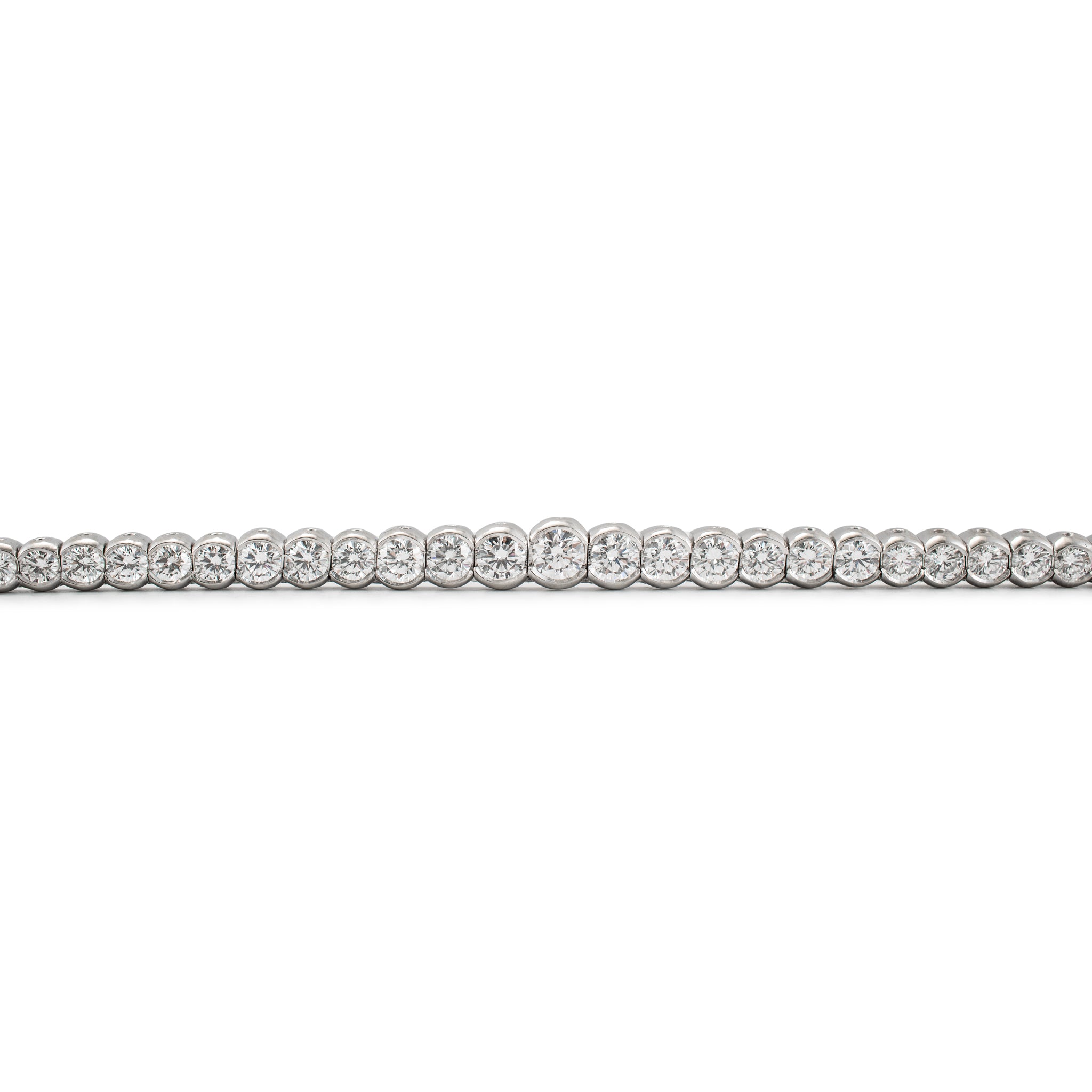 Platinum 17.54ctw Round Diamond Riviera Bezel Graduated Tennis Necklace