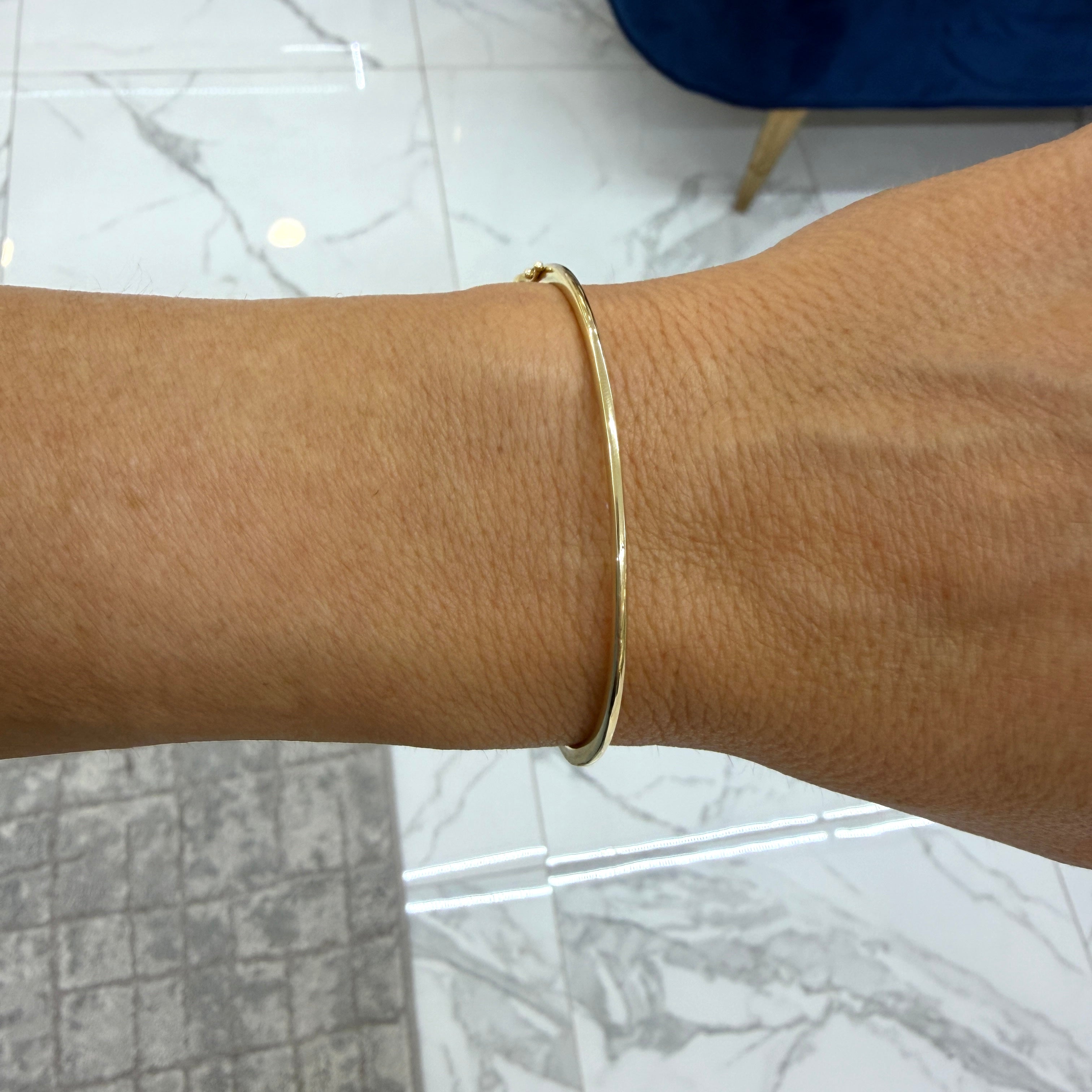 Bony Levy 14K Yellow Gold Thin Hinged Bangle Bracelet