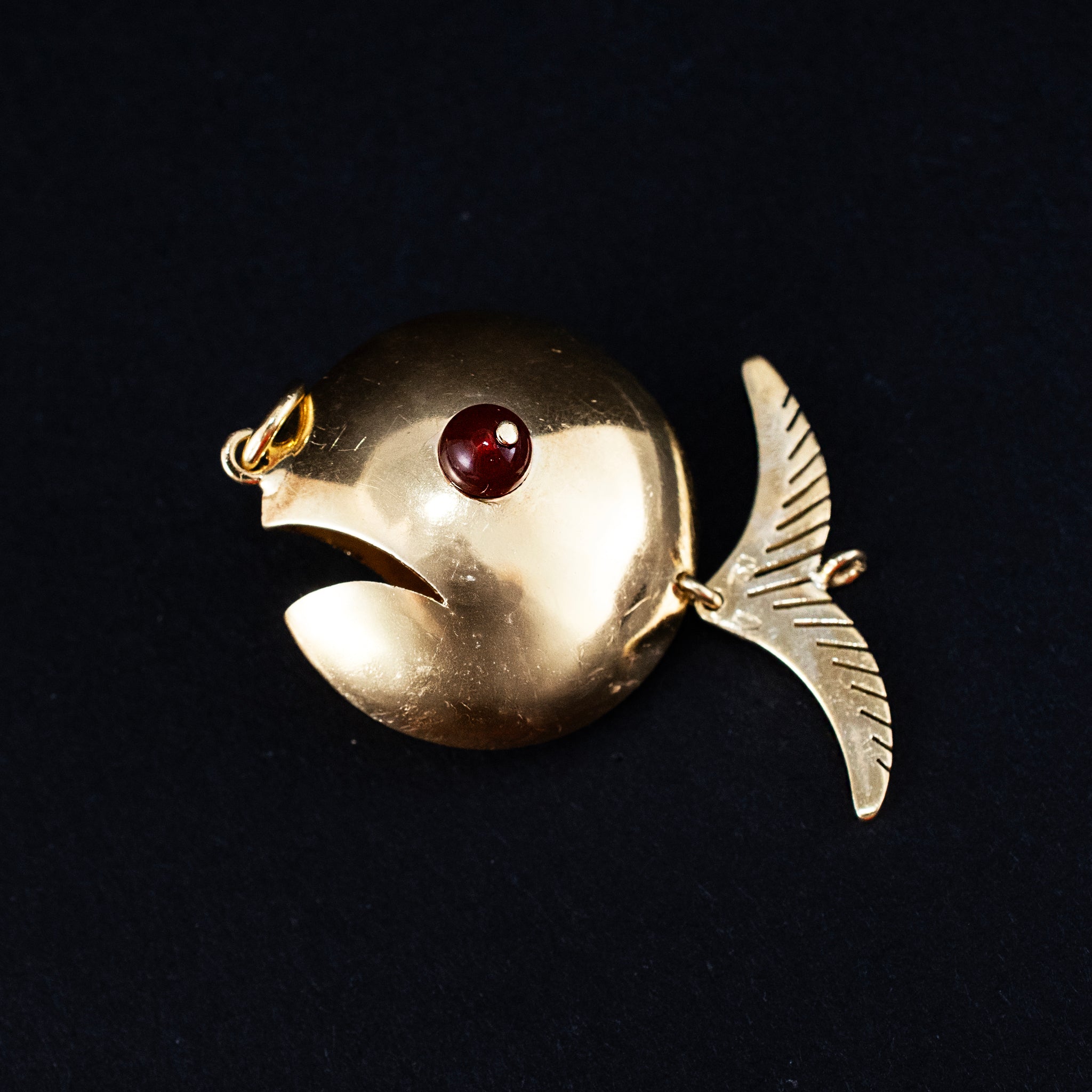 Pendant 18K Yellow Charm Vintage 451560 DJP Jewelers & Luxury Buyers