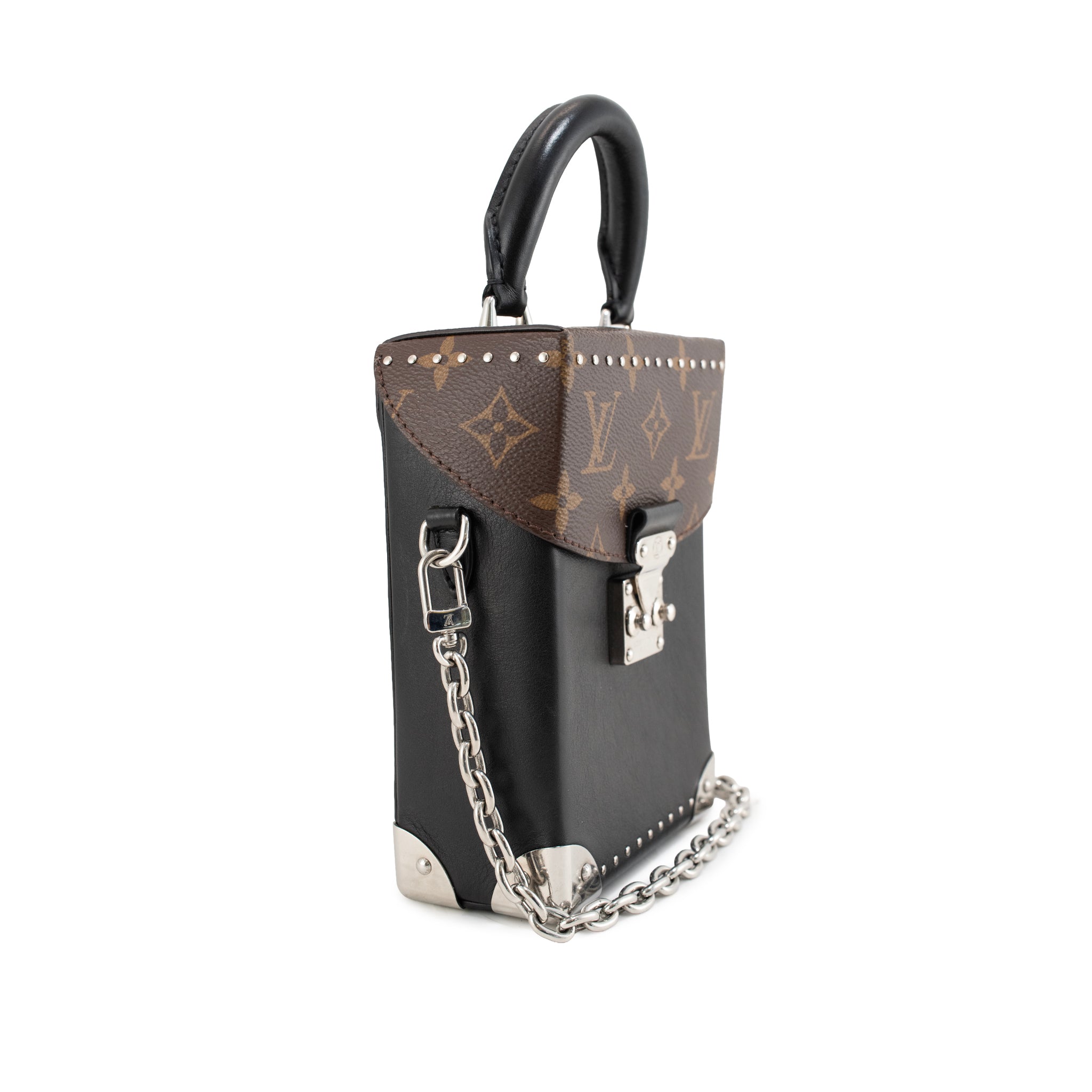 Louis Vuitton Monogram Canvas Black Leather Silver Hardware Camera Box Bag