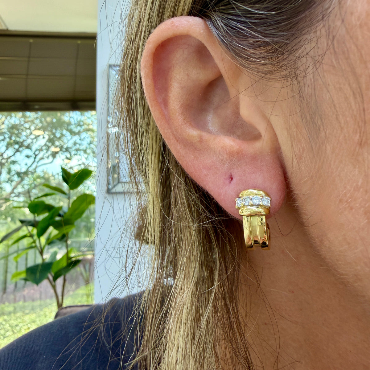 Vintage Tiffany & Co. 1995 Atlas 18K Yellow Gold Diamond Huggie Clip on Earrings