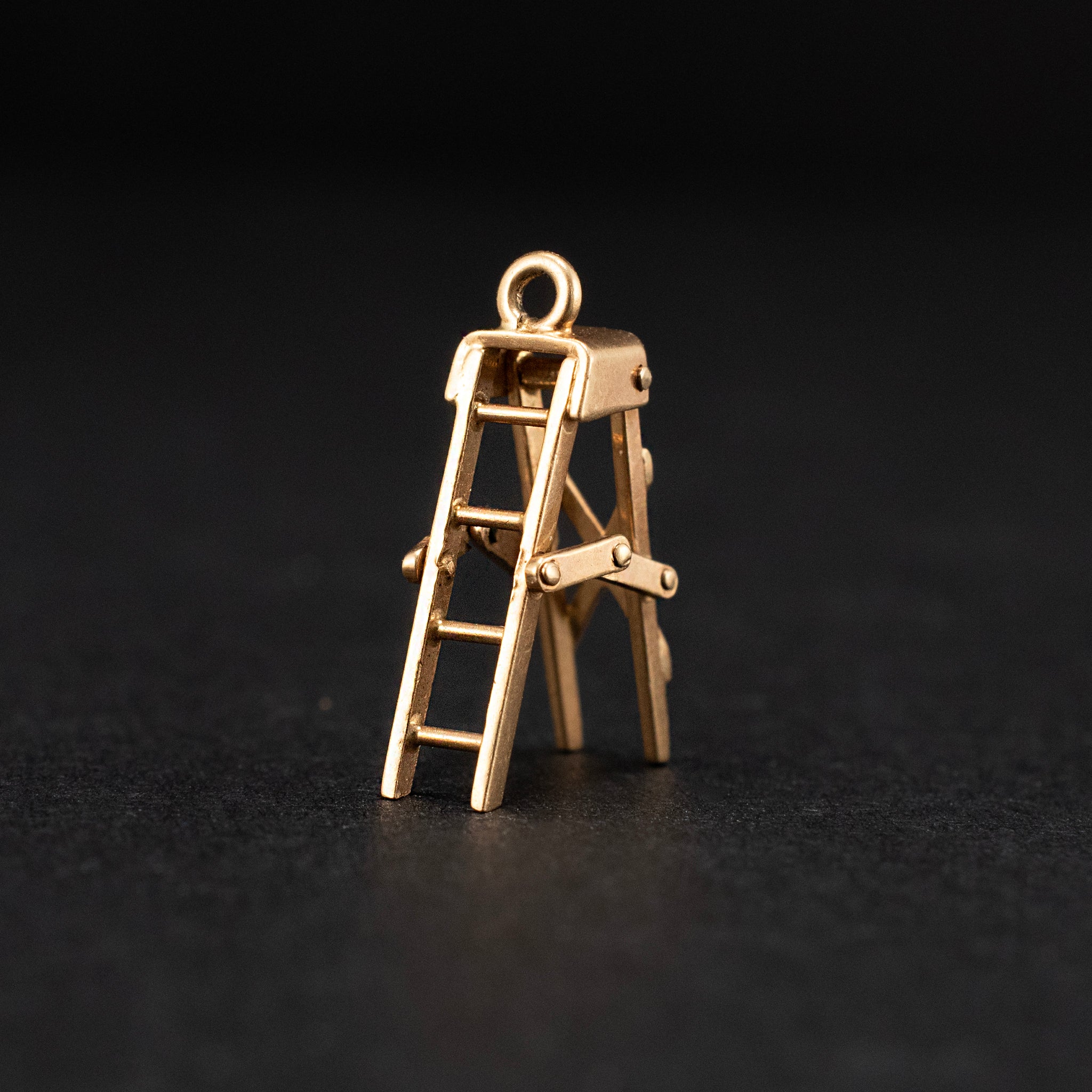 Pendant 14K Yellow Gold Charm Vintage 452970 DJP Jewelers & Luxury Buyers