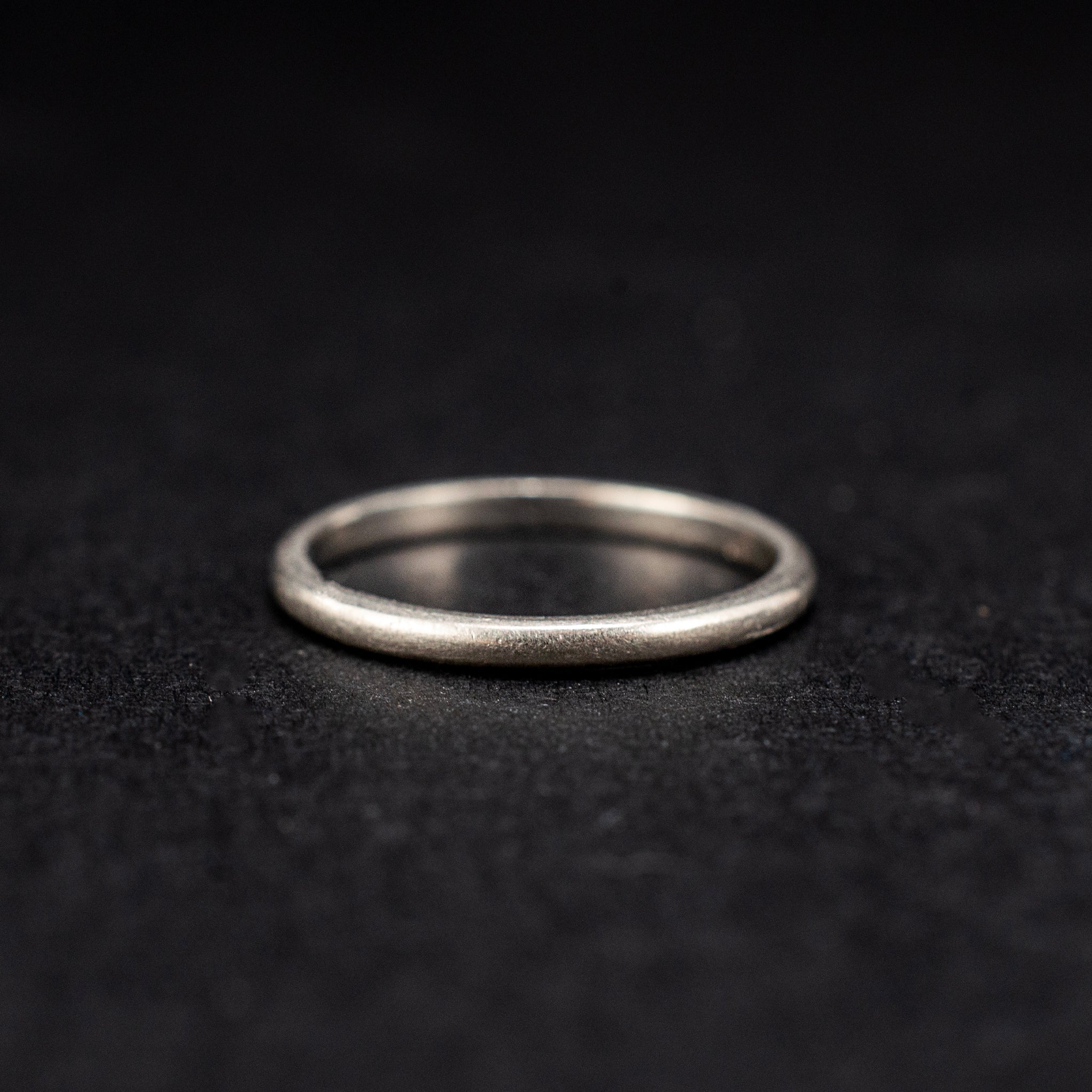 Band Platinum Vintage 453648 available at DJP Jewelers & Luxury Buyers