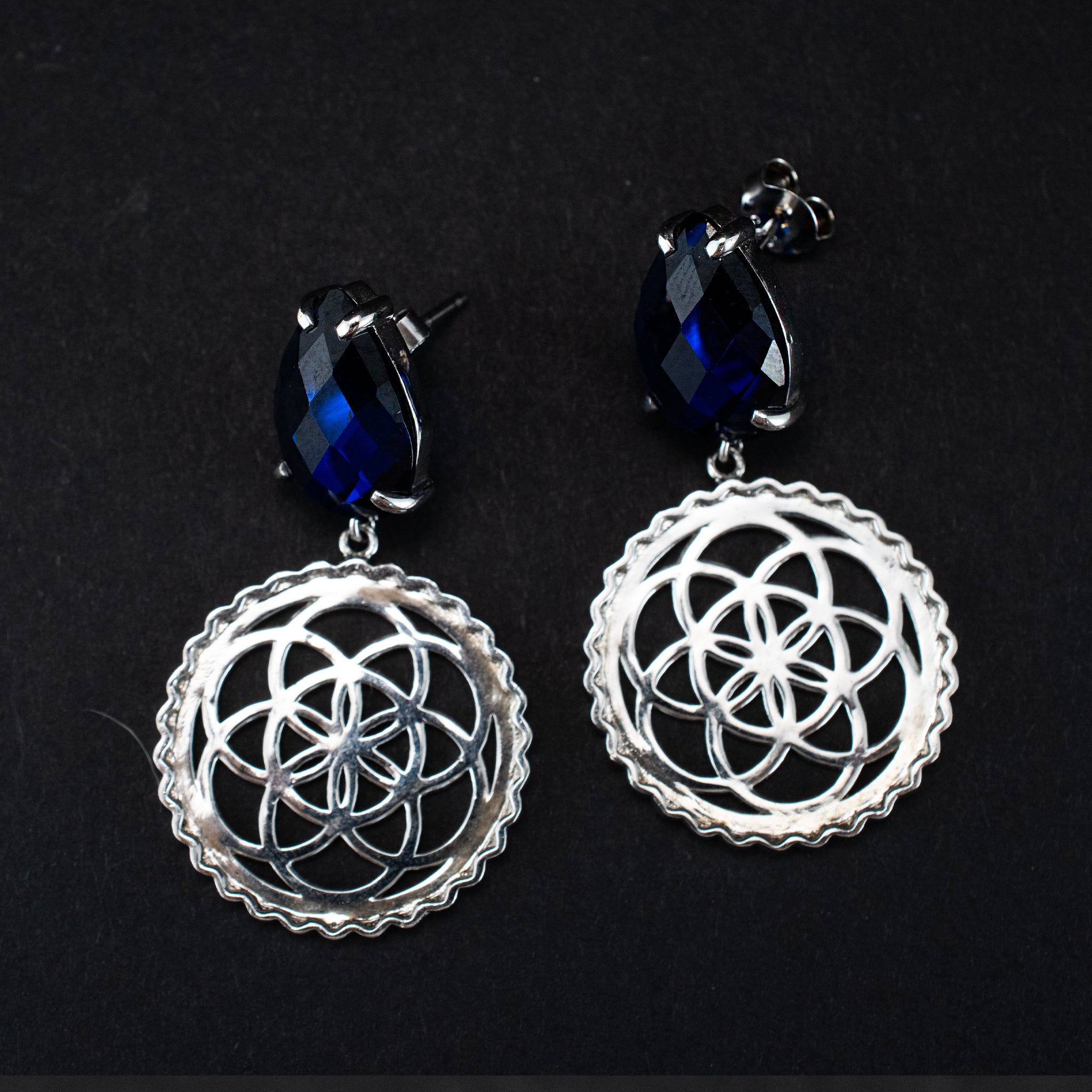 Dangle & Drop Earrings Sterling Silver Dangle Modern Style 453771 available at DJP Jewelers & Luxury Buyers
