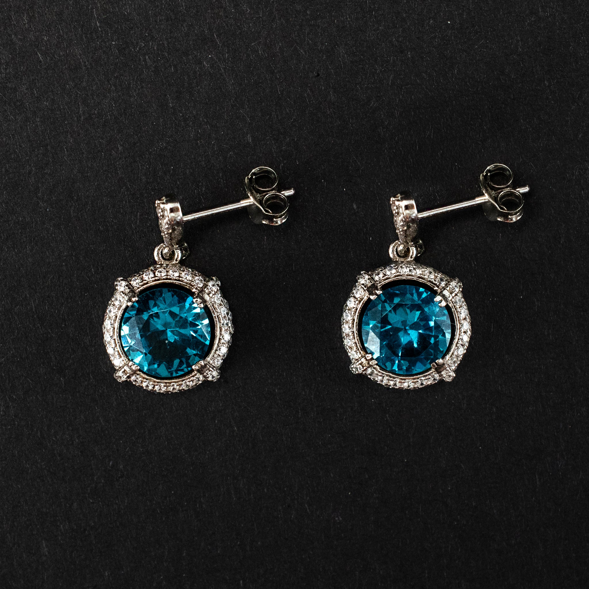 Dangle & Drop Earrings Sterling Silver Drop Modern Style 453774 available at DJP Jewelers & Luxury Buyers