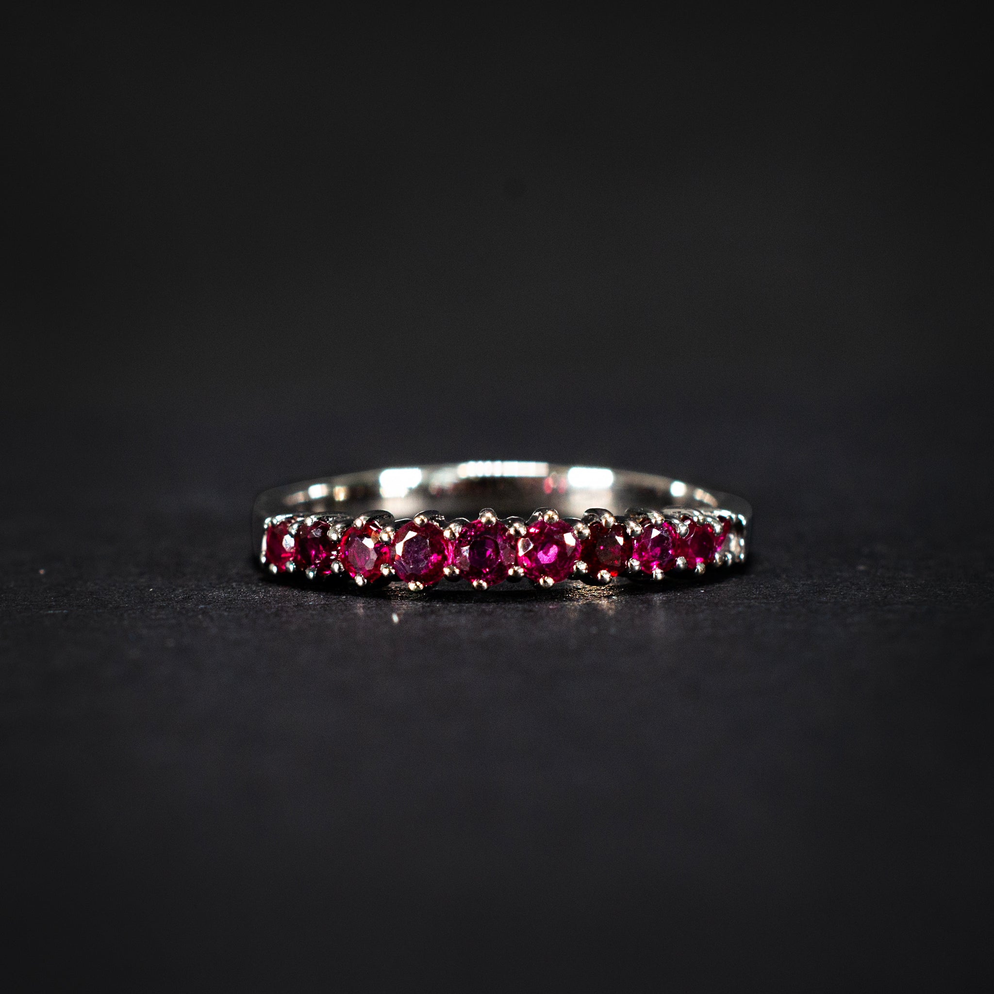 Band Rubie 0.66ct 18K White Gold Vintage 454365 available at DJP Jewelers & Luxury Buyers