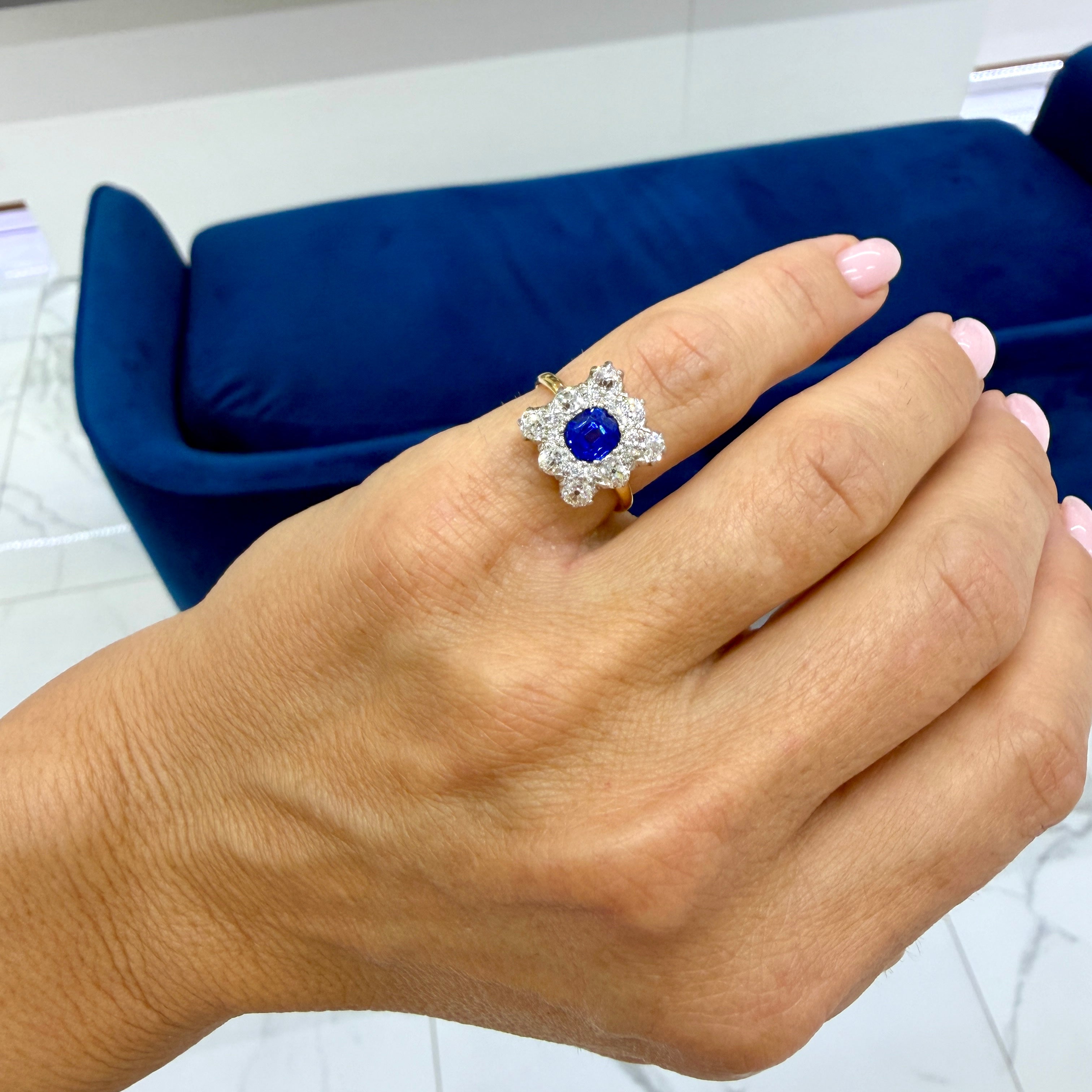 Antique Platinum 18K Gold Gia Royal Blue Kashmir Sapphire Diamond Cocktail Ring