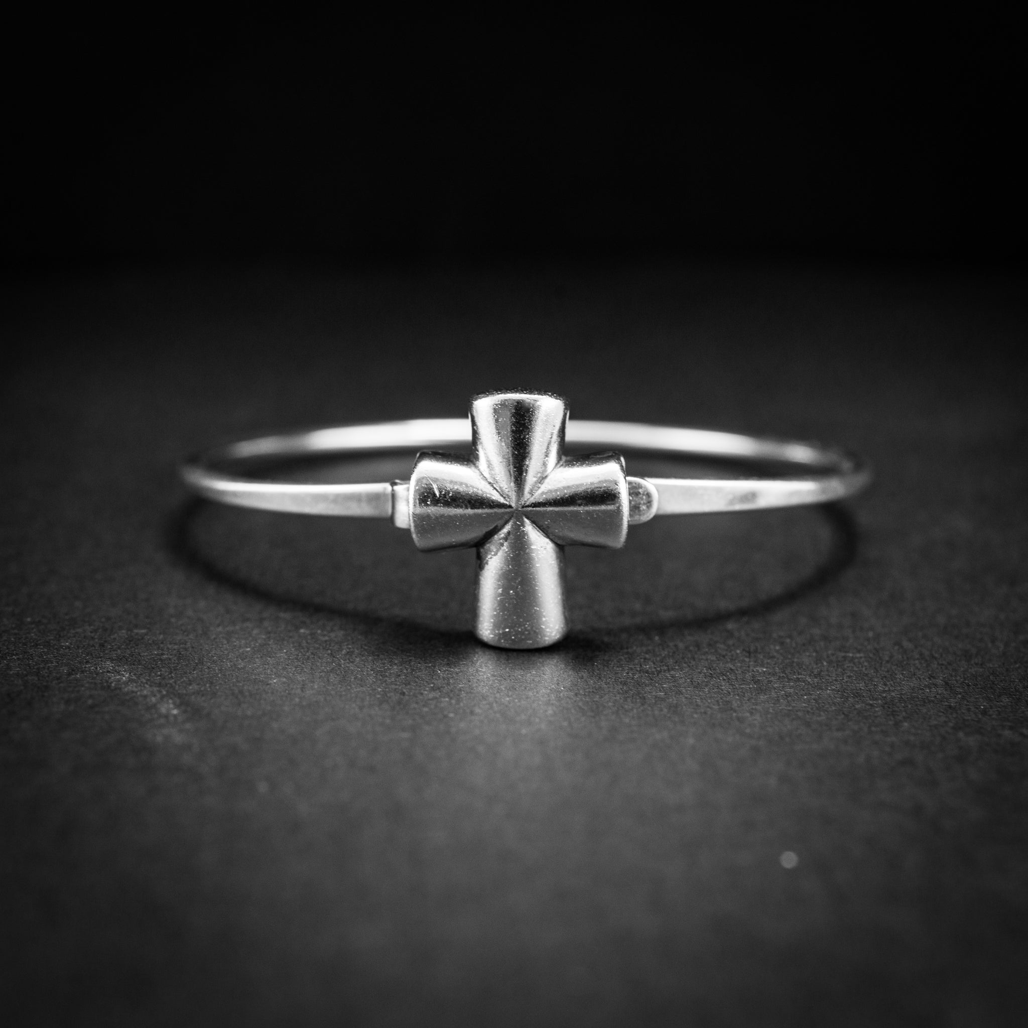 Link Bracelet Bangle Sterling Silver Modern Style 454721 available at DJP Jewelers & Luxury Buyers