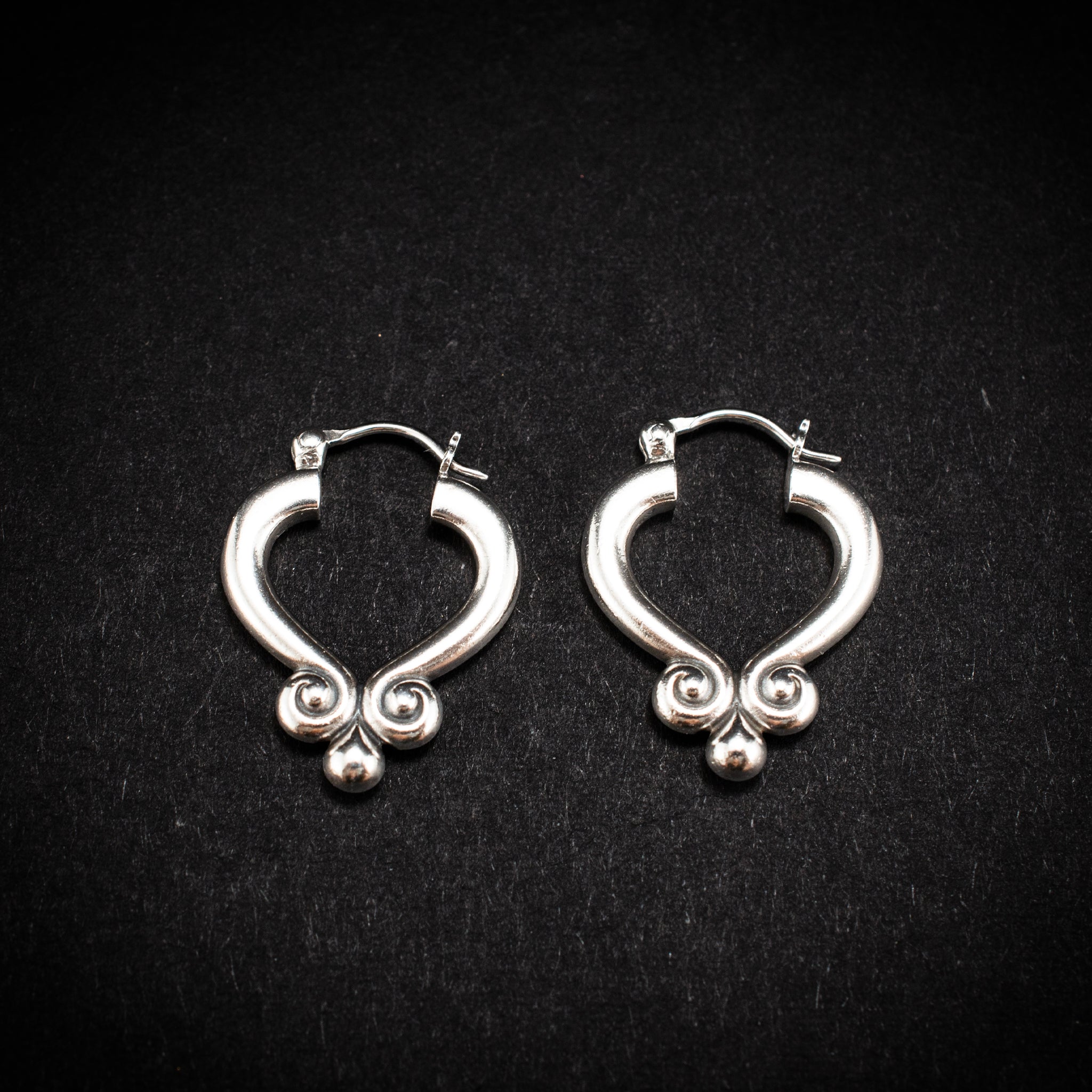 Hoop Earrings Sterling Silver Modern Style 454913 available at DJP Jewelers & Luxury Buyers
