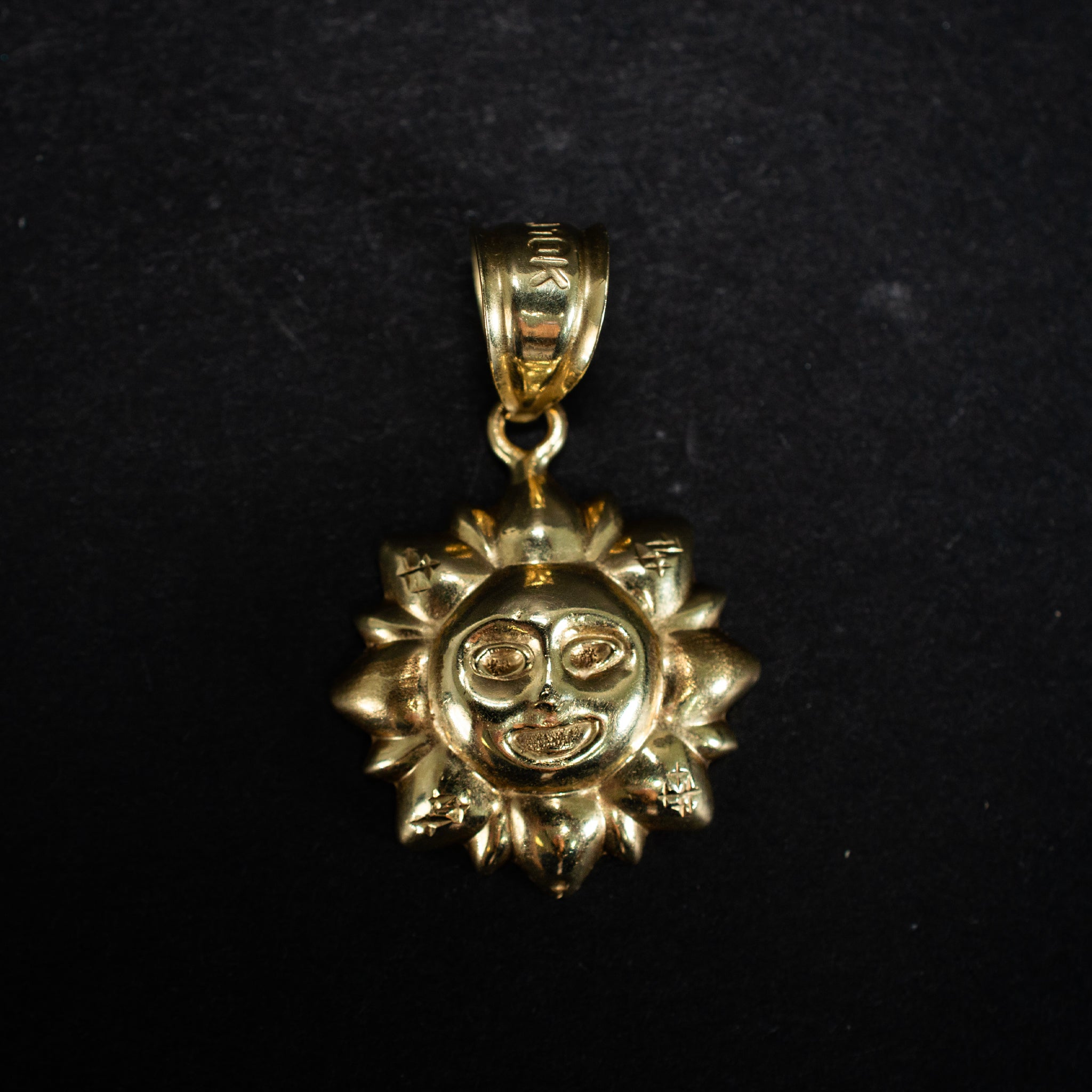 Pendant 10K Yellow Gold Vintage 454933 available at DJP Jewelers & Luxury Buyers