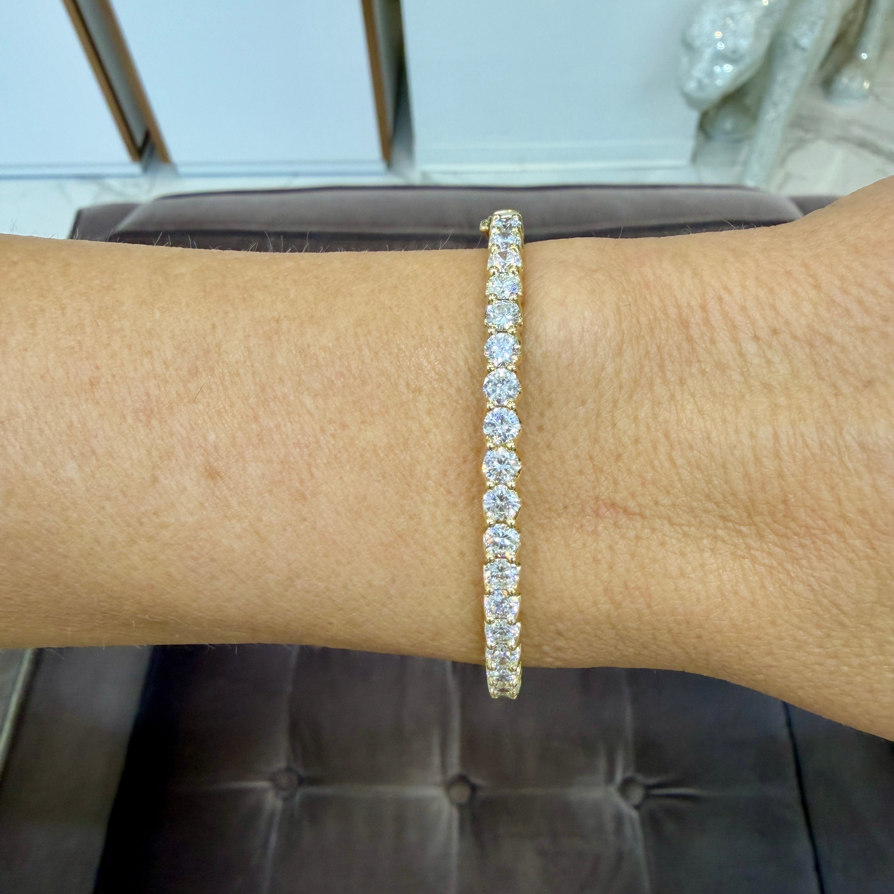 18K Yellow Gold 3.80ctw Diamond Half Eternity Hinged Bangle Bracelet