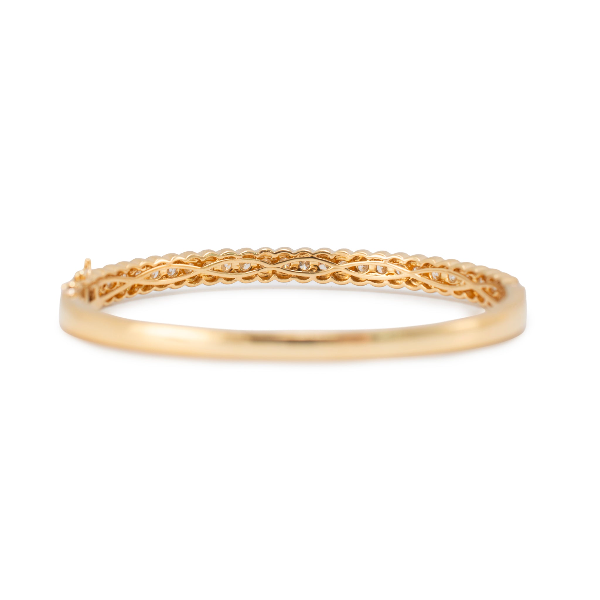 18K Yellow Gold 2.95ct Scalloped Edge Pave Set Three Row Diamond Bangle Bracelet