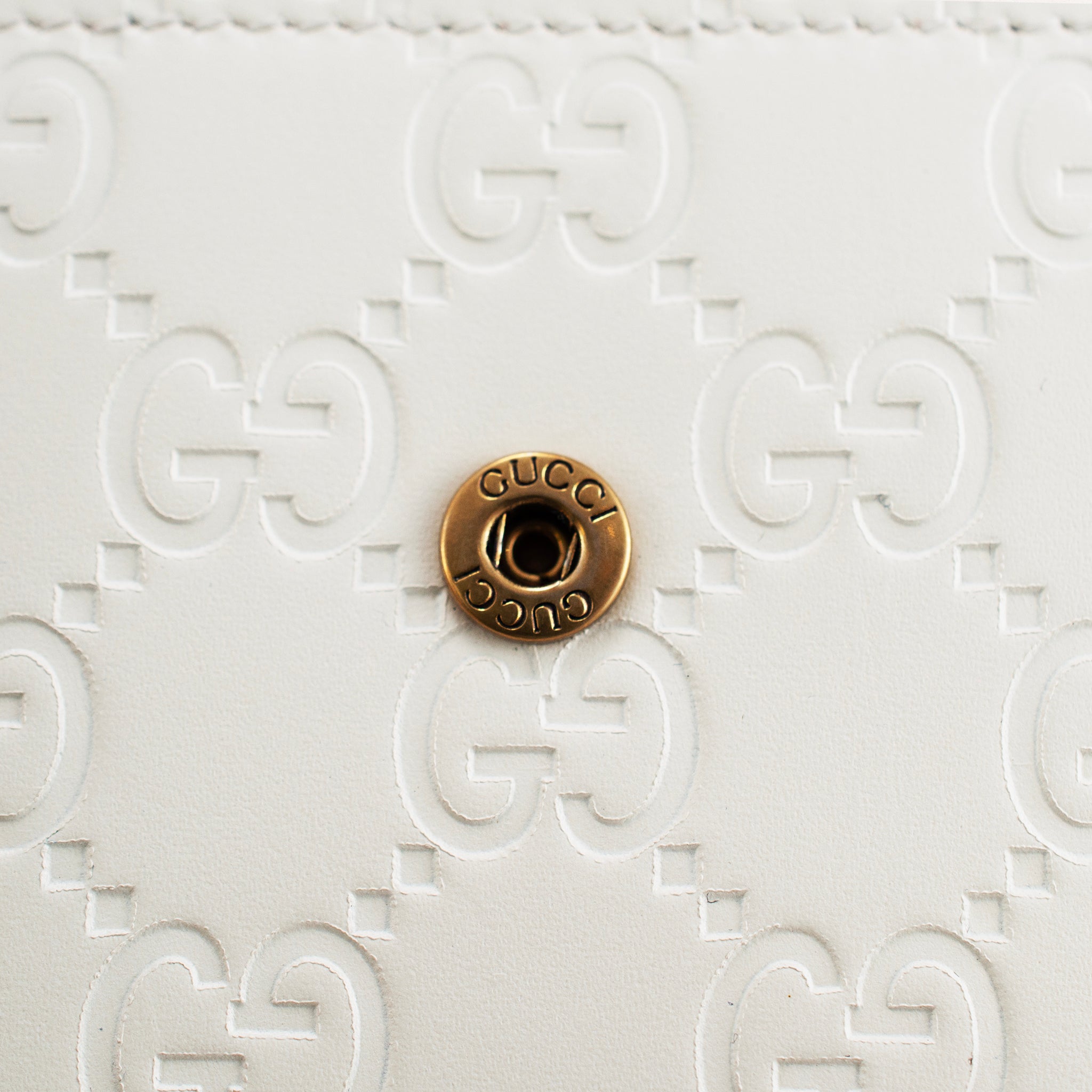 Gucci Gg Guccissima White Mini Cherry Gold Tone Hardware Chain Shoulder Bag