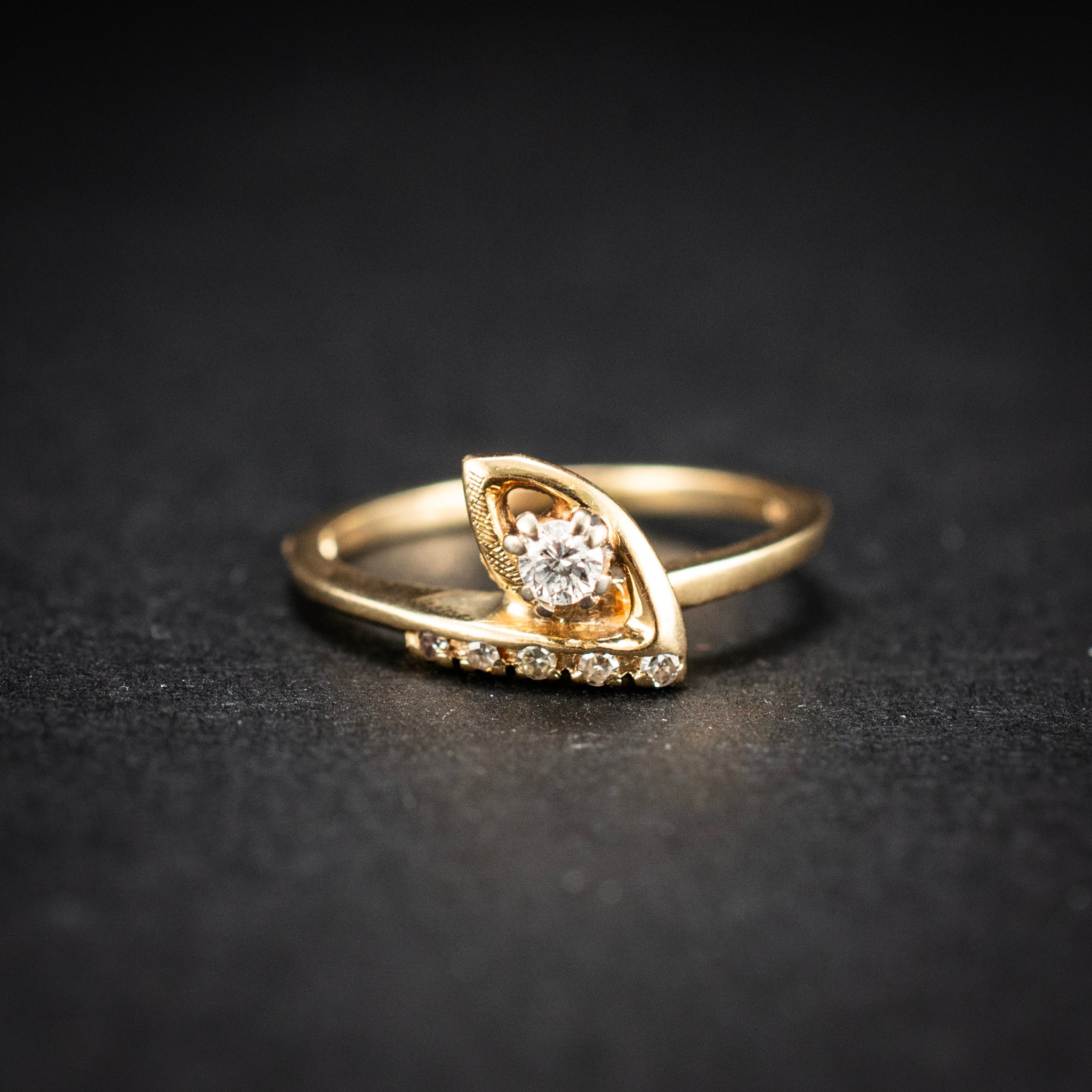 Vintage 14K Yellow Gold 0.10ct Diamond Engagement Ring 2.47g 6¼" 456274 available at DJP Jewelers & Luxury Buyers