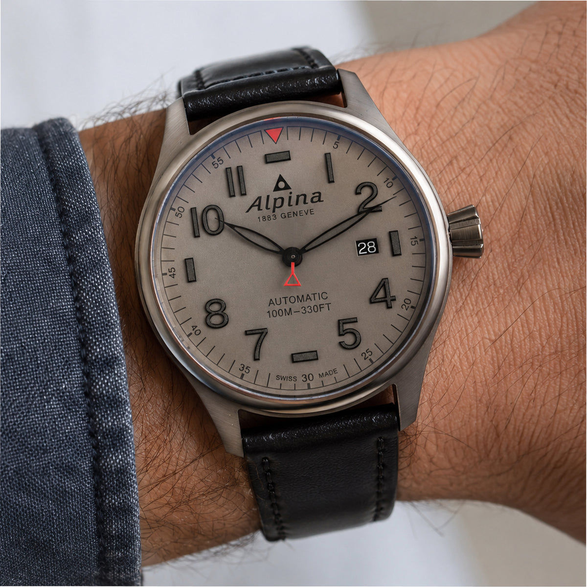 Alpina Startimer Pilot 44MM Al-525gg4fbs6 Grey Dial Leather Strap Steel Watch