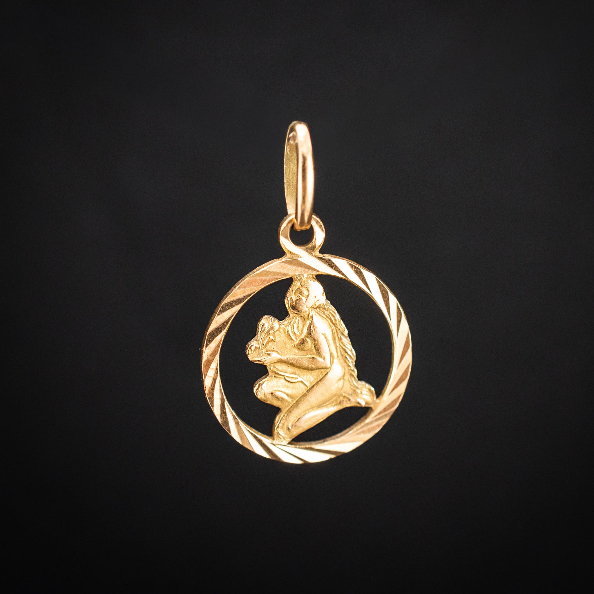 Vintage 18K Yellow Gold Charm Pendant 2.15g 1" 456881 available at DJP Jewelers & Luxury Buyers