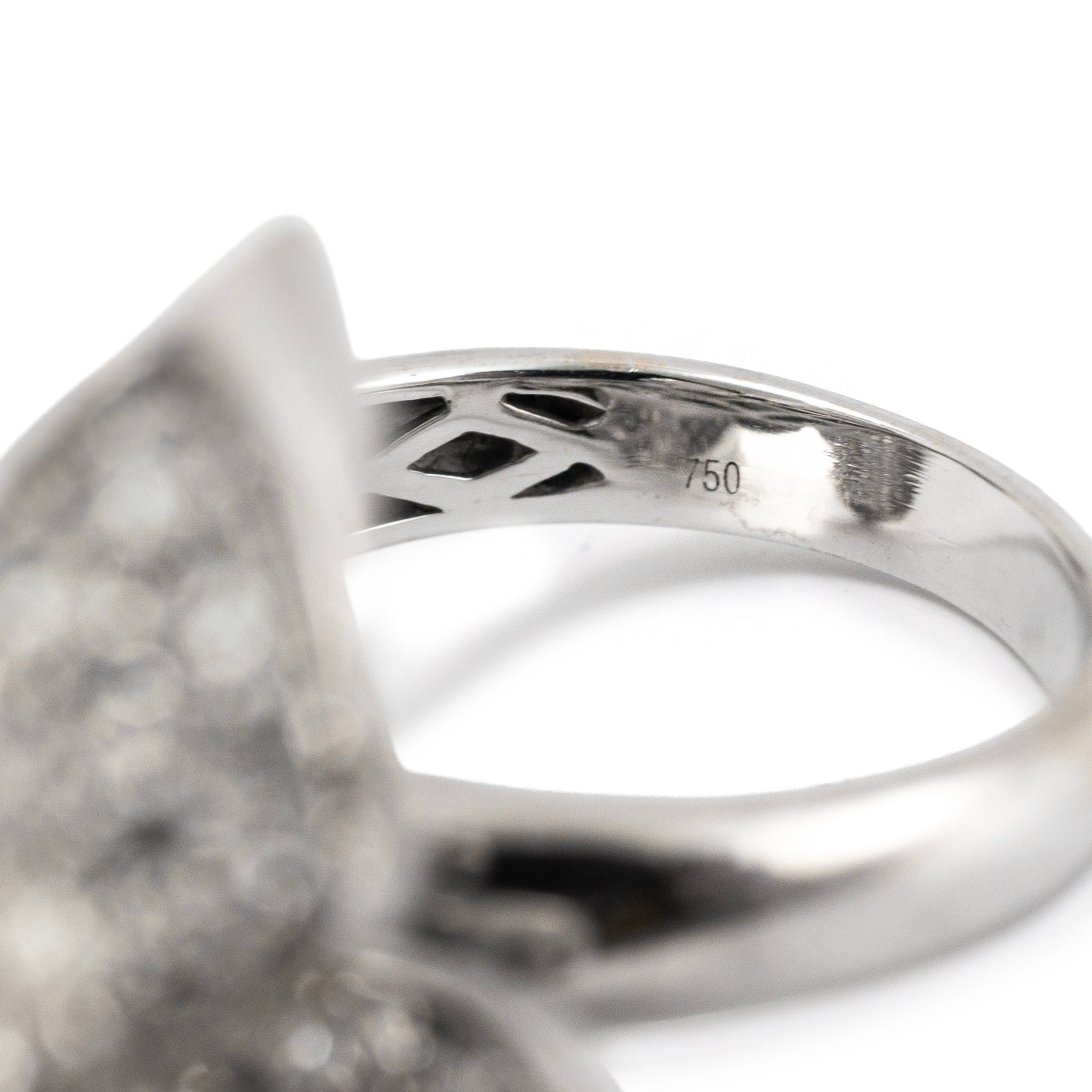 Ladies 18K White Gold 5.00ctw Pave Diamond Bow Statement Cocktail Ring