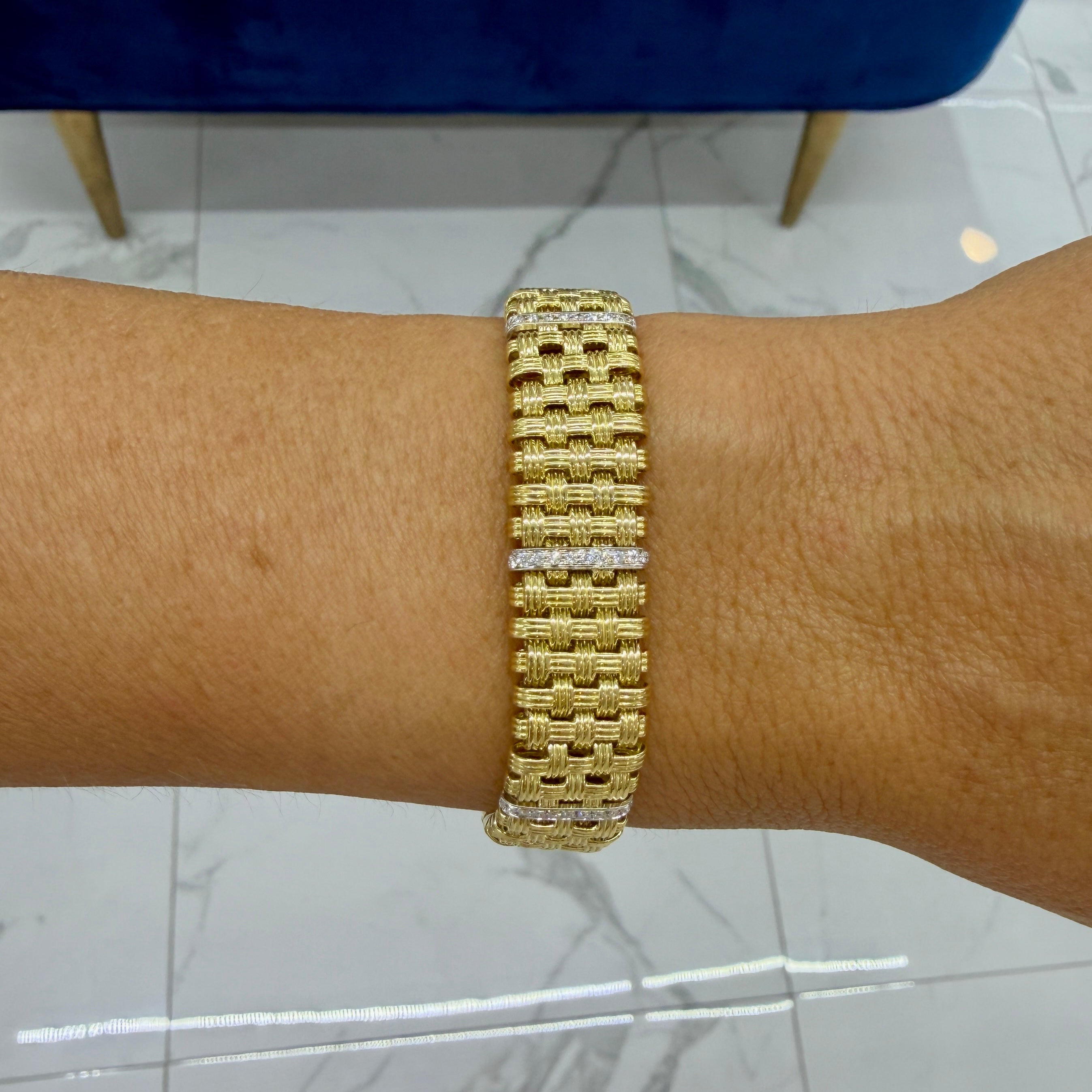Roberto Coin Appassionata Woven 18K Yellow Gold 0.55ctw Diamond Link Bracelet