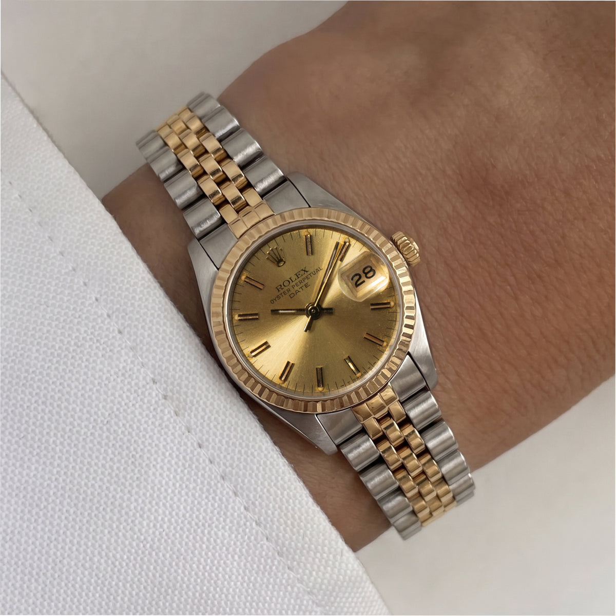 Ladies Rolex Datejust 26MM 69173 Champaign Dial Two Tone Yellow Gold Steel Watch