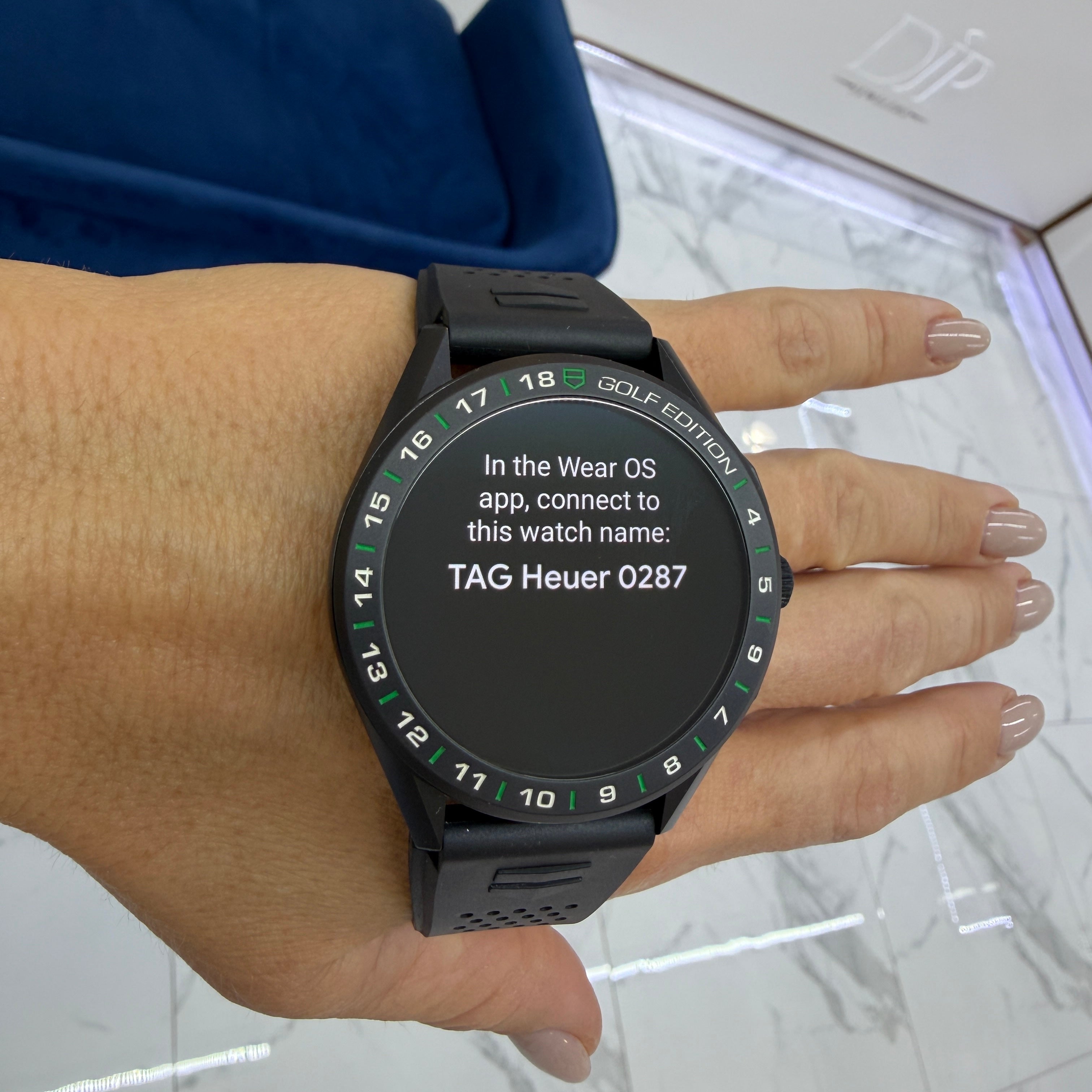 Tag Heuer Connected Golf Edition 45MM sbg8a82 Black Titanium Quartz Smartwatch