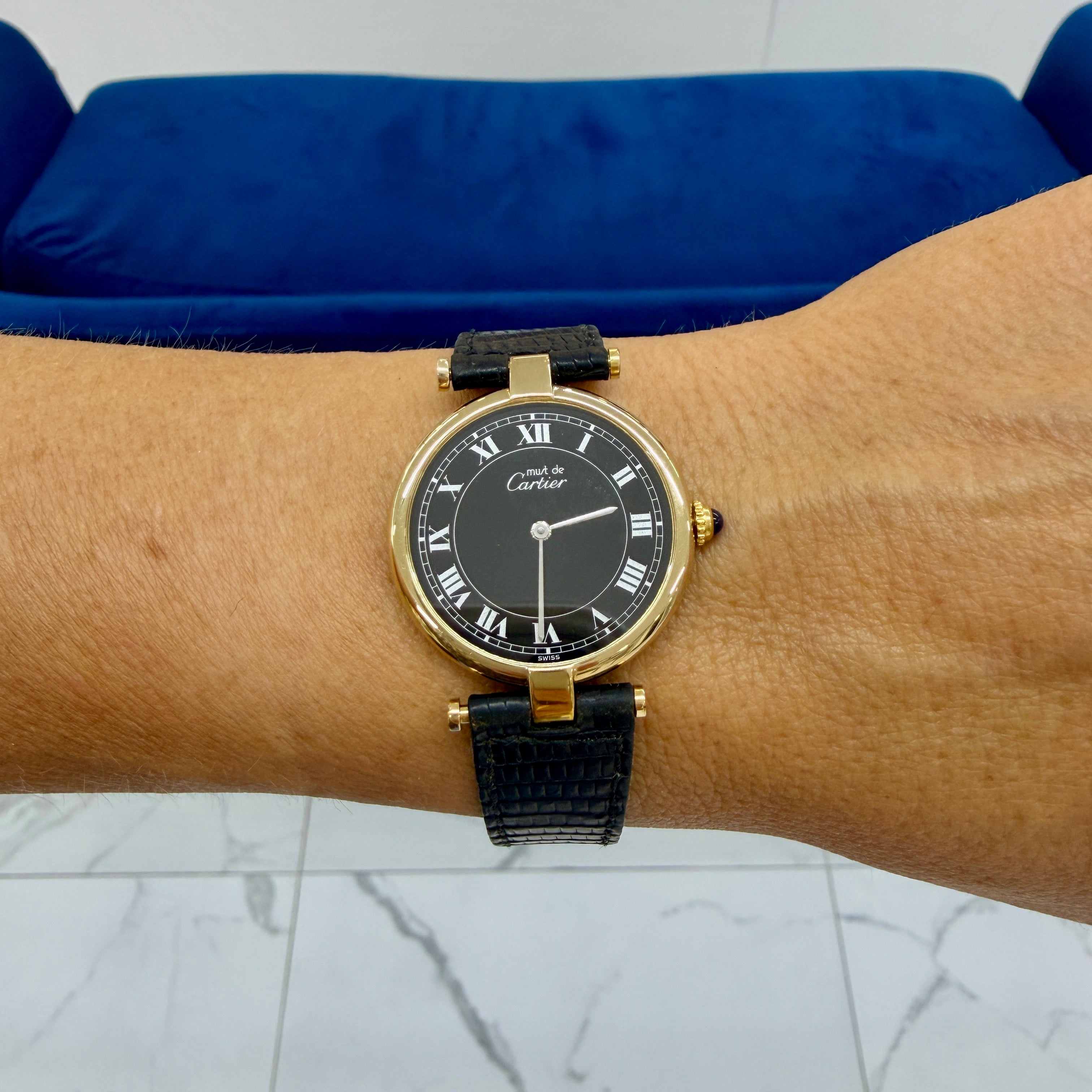 Vintage Cartier Must de Vendome 30MM 590003 Black Roman Dial Quartz Watch