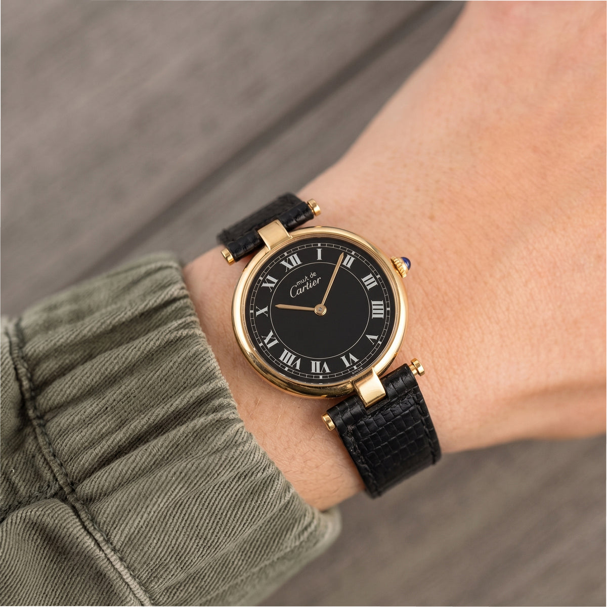 Vintage Cartier Must de Vendome 30MM 590003 Black Roman Dial Quartz Watch