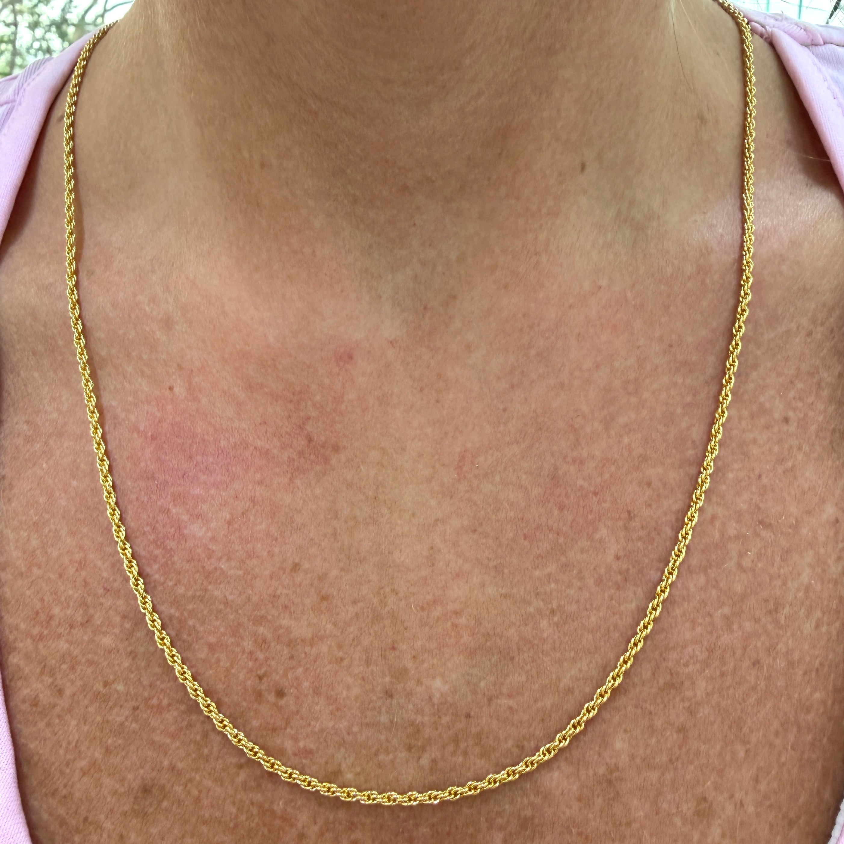 Unisex 14K Yellow Gold 2MM 24” Classic Twisted Spiral Rope Chain Necklace