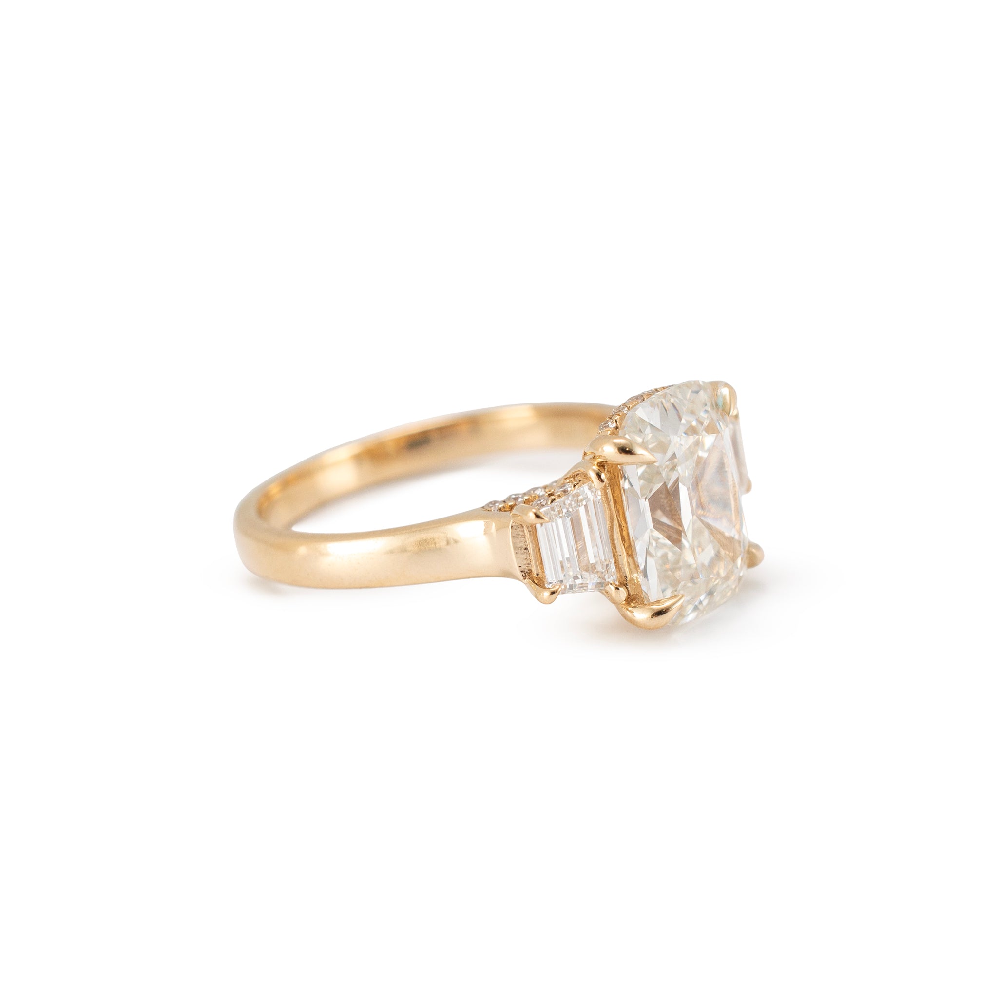 10K Yellow Gold 3.66ctw Igi Lab Grown Diamond Elongated Cushion Engagement Ring