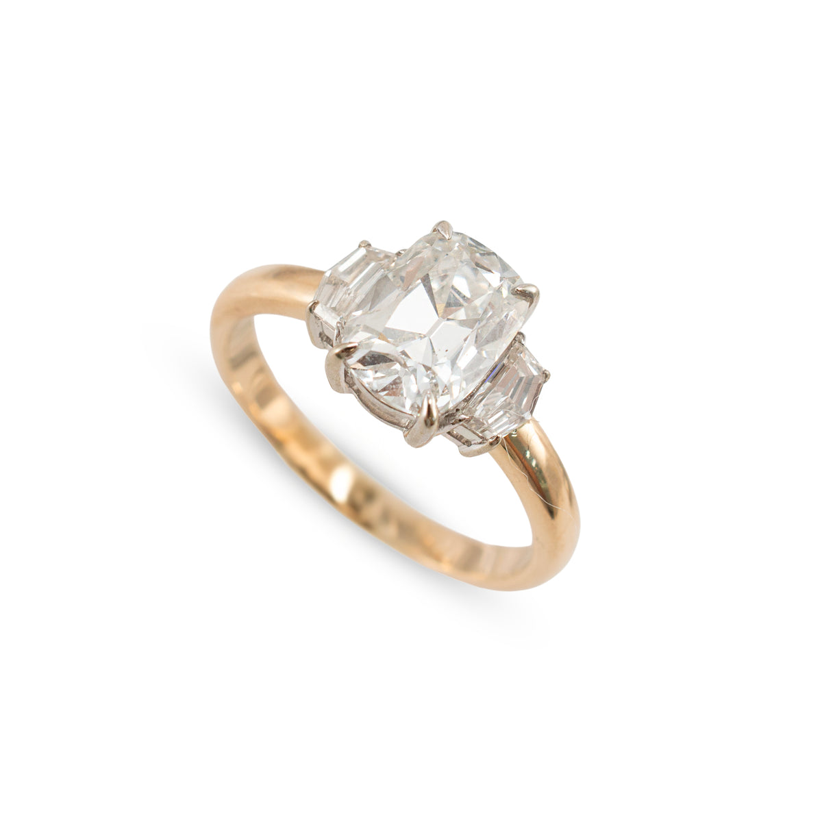 14K Yellow Gold 2.28ctw Igi Lab Grown Diamond Elongated Cushion Engagement Ring