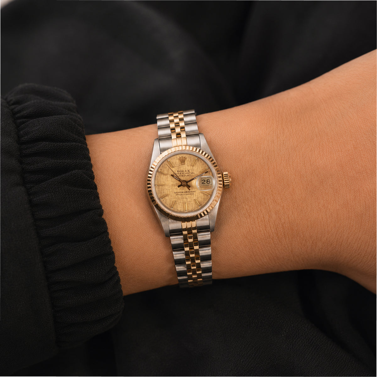Ladies Rolex Datejust 26MM 69173 Champaign Linen Dial Yellow Gold Steel Watch