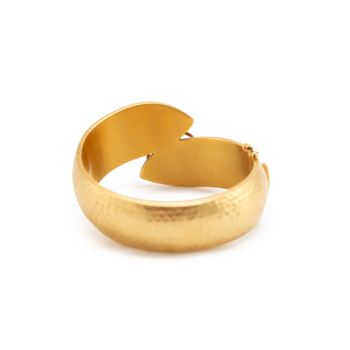Vintage 18K Yellow Gold Criss-Cross Hammered Wide Bold Statement Bangle Bracelet