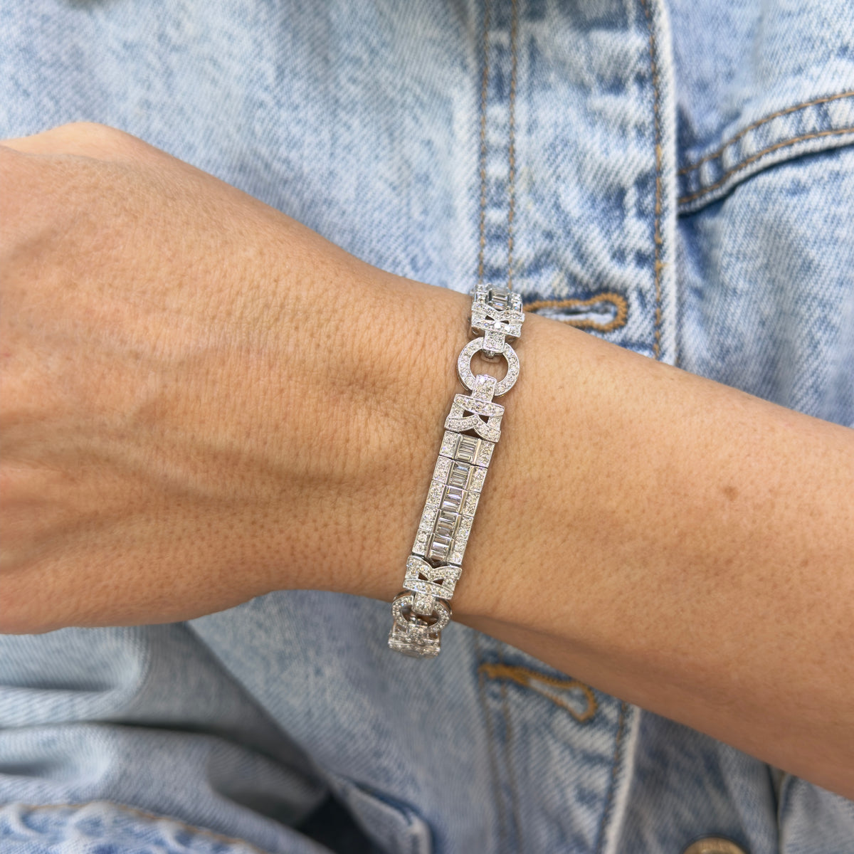 Vintage Style 18K White Gold 5.05ctw Diamond Art Deco Cocktail Link Bracelet