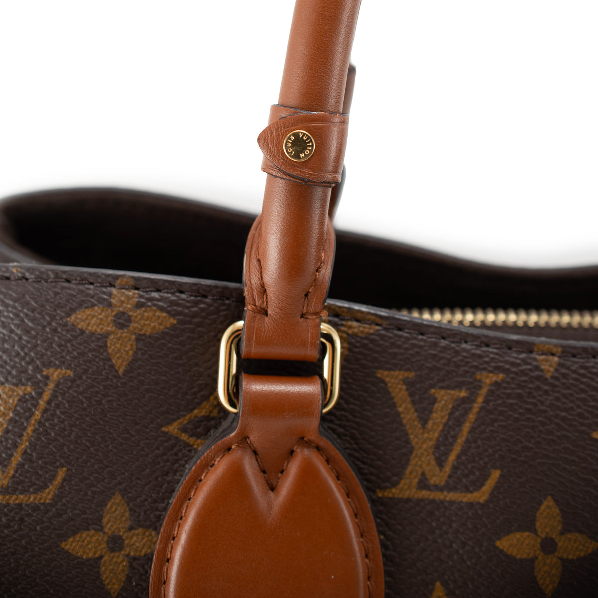 Louis Vuitton Vendôme MM Monogram Canvas Cream Leather Gold-Tone Handle Bag
