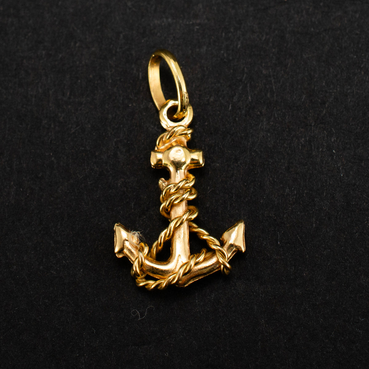 Vintage 18K Yellow Gold Dangle Pendant 2.01g 1" 468692 available at DJP Jewelers & Luxury Buyers