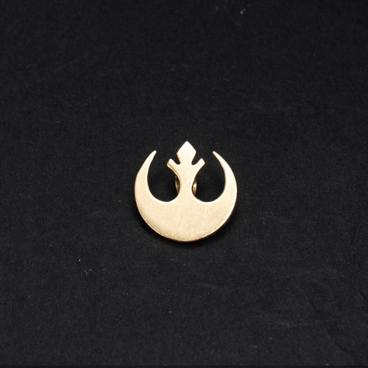 Vintage 14K Yellow Gold Charm Pendant 3.86g 0.5" 470978 available at DJP Jewelers & Luxury Buyers