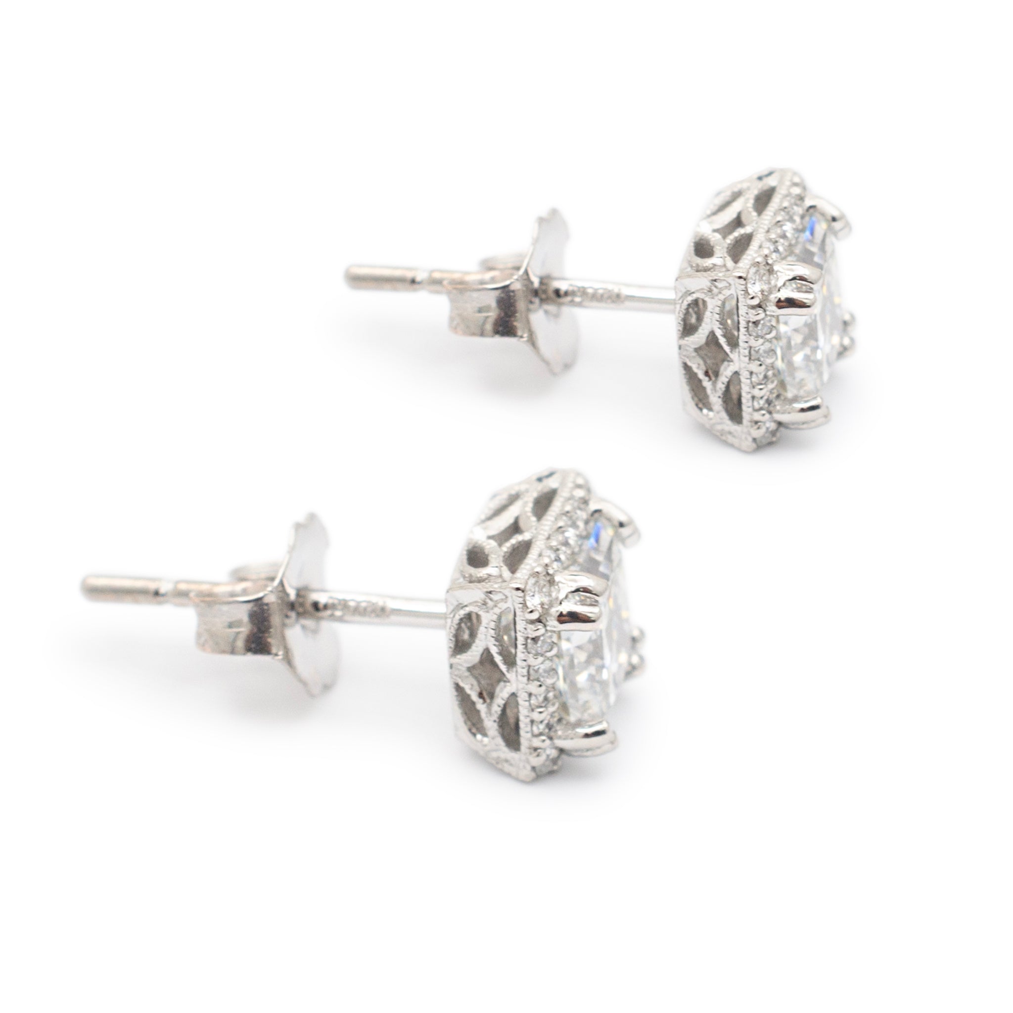 Tacori Ladies 18K White Gold Filigreed Style Square Princess Cut Halo Diamond Stud Earrings