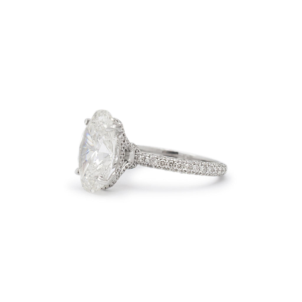 Ladies 18K White Gold IGI 6.50CT I VS1 Oval Lab Grown Diamond Engagement Ring
